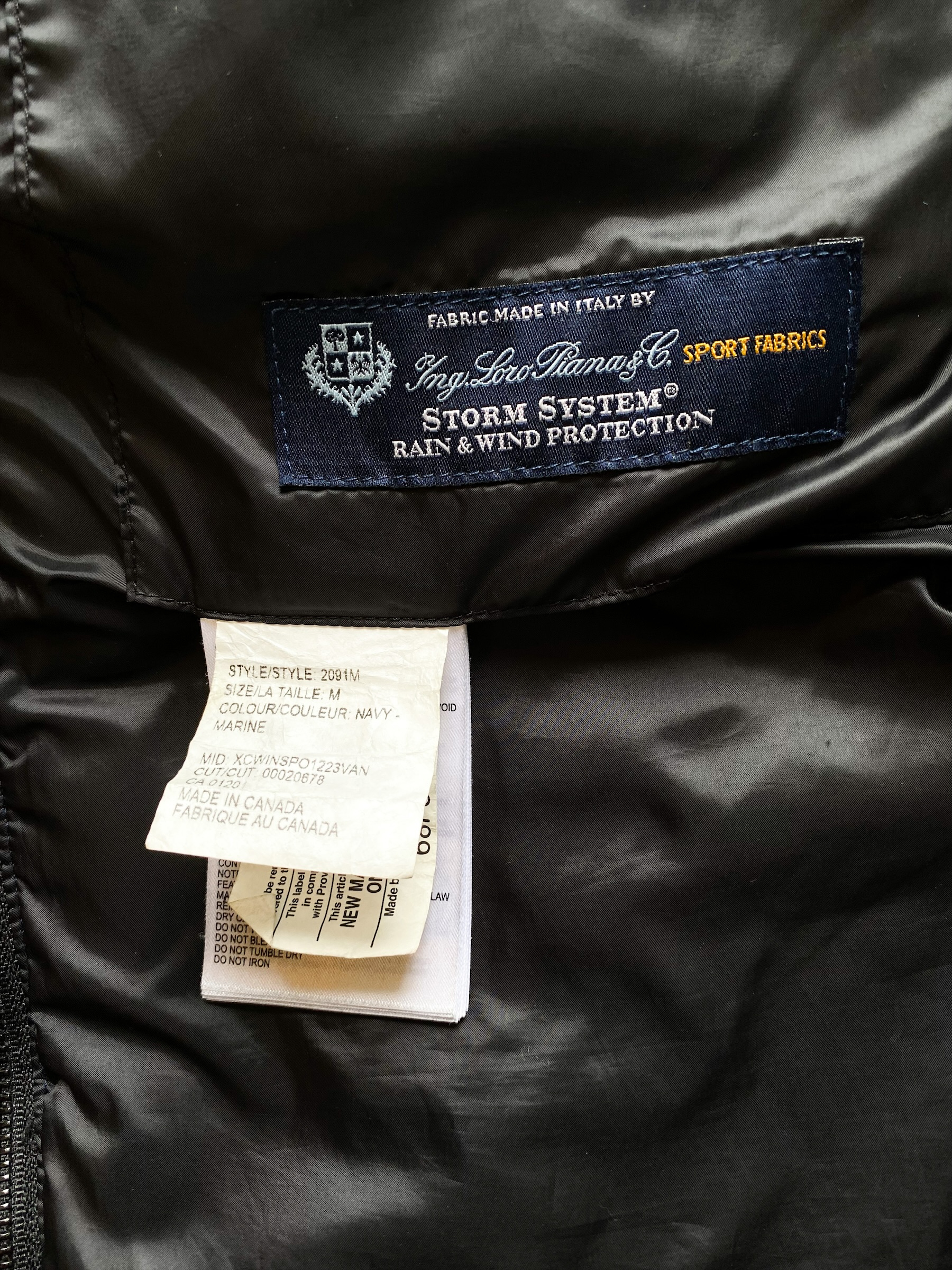 Canada Goose Loro Piana Navy Chatham Men's Winter Jacket - Waterproof & Windproof Parka for Cold Weather, Outdoor Activities & Urban Style