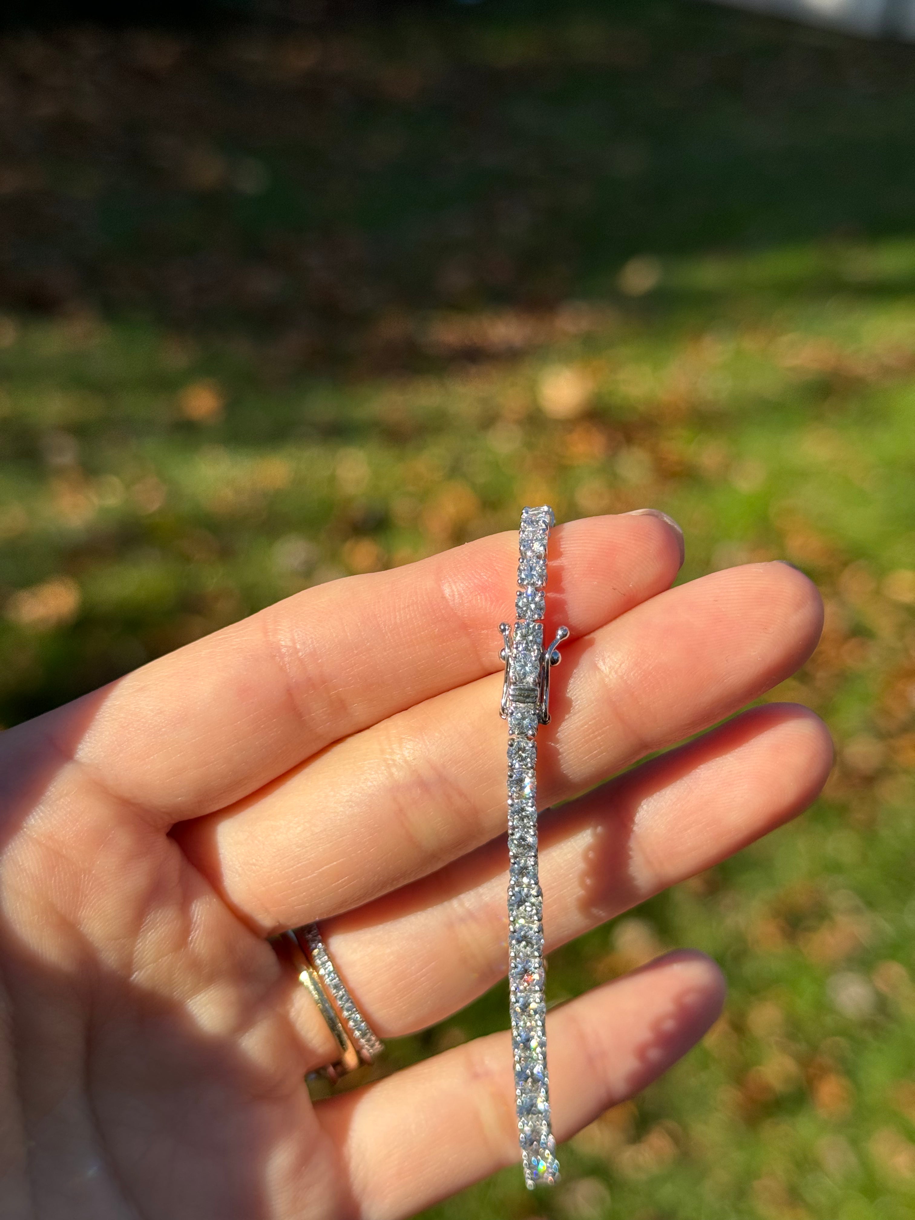 14K Gold Lab-Created 9.34ct EF VVS/VS Diamond Tennis Bracelet - 7 Inches, Elegant Jewelry for Women, Perfect for Weddings, Parties & Special Occasions