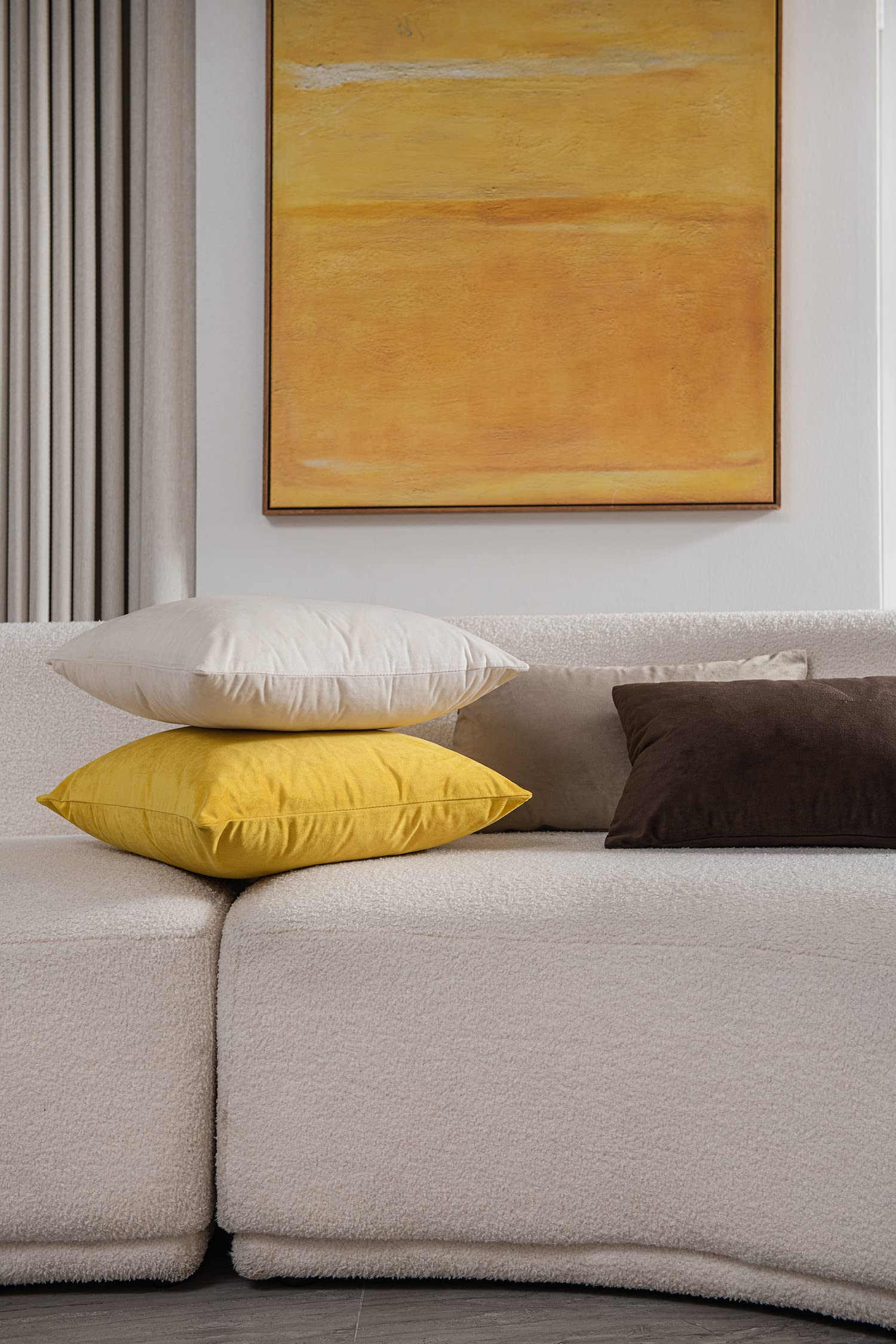 DEZENE 20x20 Inch Yellow Velvet Couch Pillow Covers - 2 Pack Soft Square Throw Pillow Cases for Farmhouse Decor | Perfect for Sofa, Bed & Living Room Accents