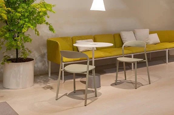 Lapalma Hawi S420 Stackable Chair - Modern & Durable Design for Home, Office, and Restaurant Use