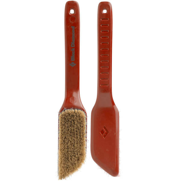 Medium Bouldering Brush for Rock Climbing - Essential Gear for Cleaning Holds & Improving Grip | Perfect for Indoor & Outdoor Climbing Gyms