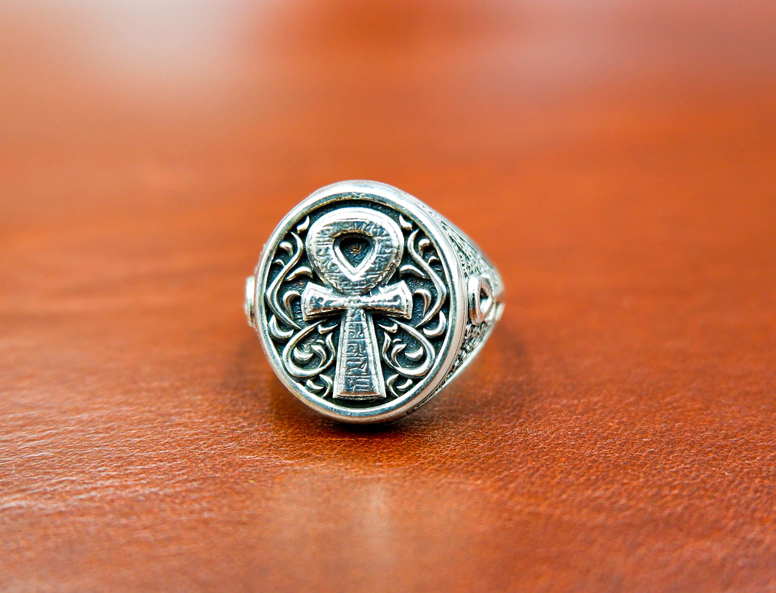 925 Sterling Silver Ankh Cross Ring - Egyptian Key of Life Jewelry for Protection & Spirituality | Gothic Style Unisex Ring for Men & Women | Perfect for Meditation, Spiritual Gifts & Alternative Fashion