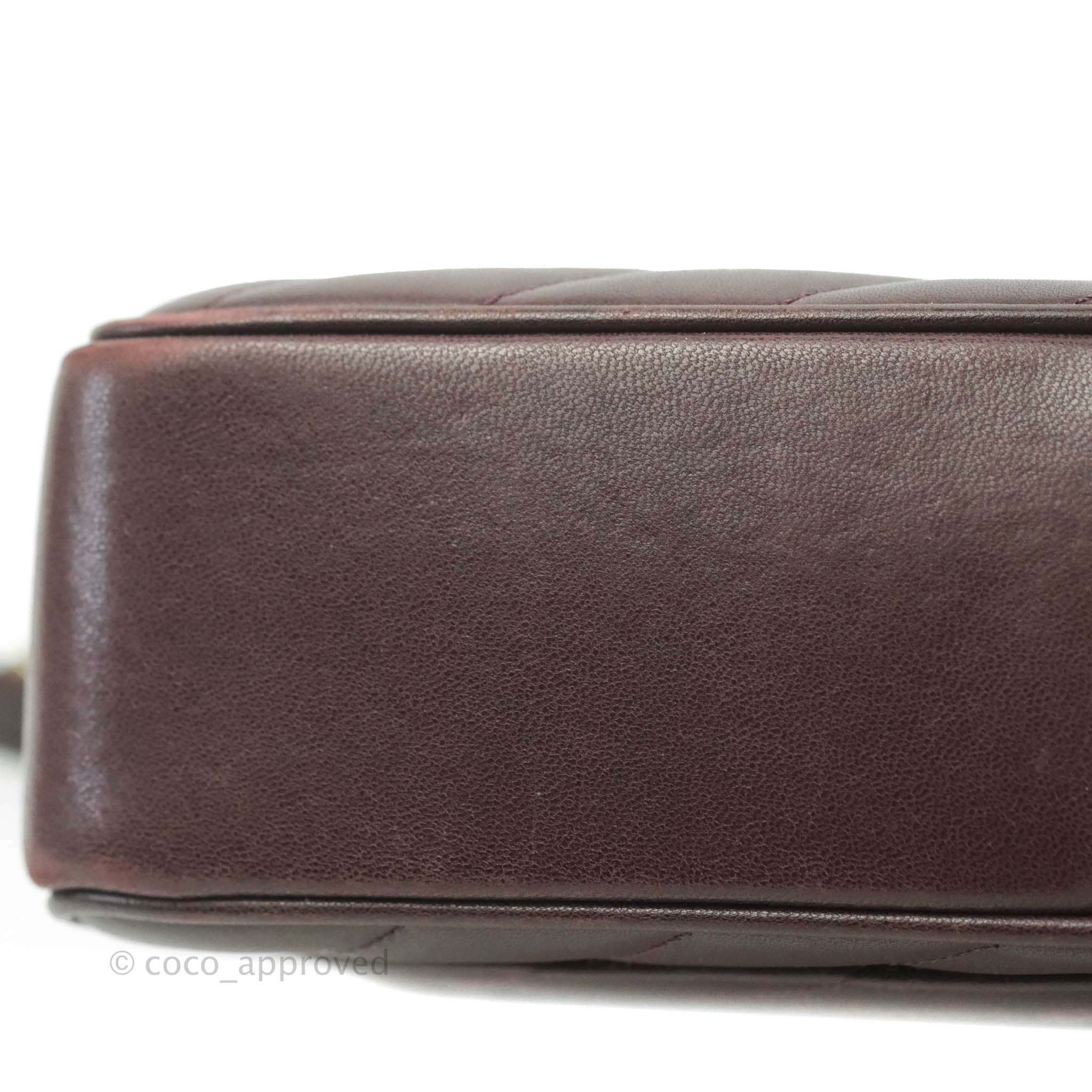 Chanel CC Signature Flap Bag in Diagonal Burgundy Calfskin with Aged Gold Hardware - Luxury Crossbody Purse for Women, Perfect for Date Night & Special Occasions