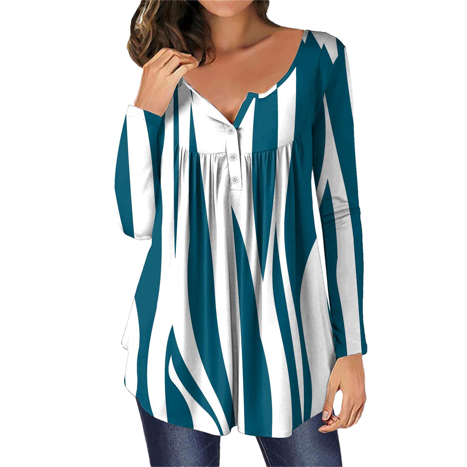 Women's Christmas Sweatshirt - Casual Long Sleeve Oversized Tunic Top Blouse for Holiday Parties, Family Gatherings & Festive Outfits