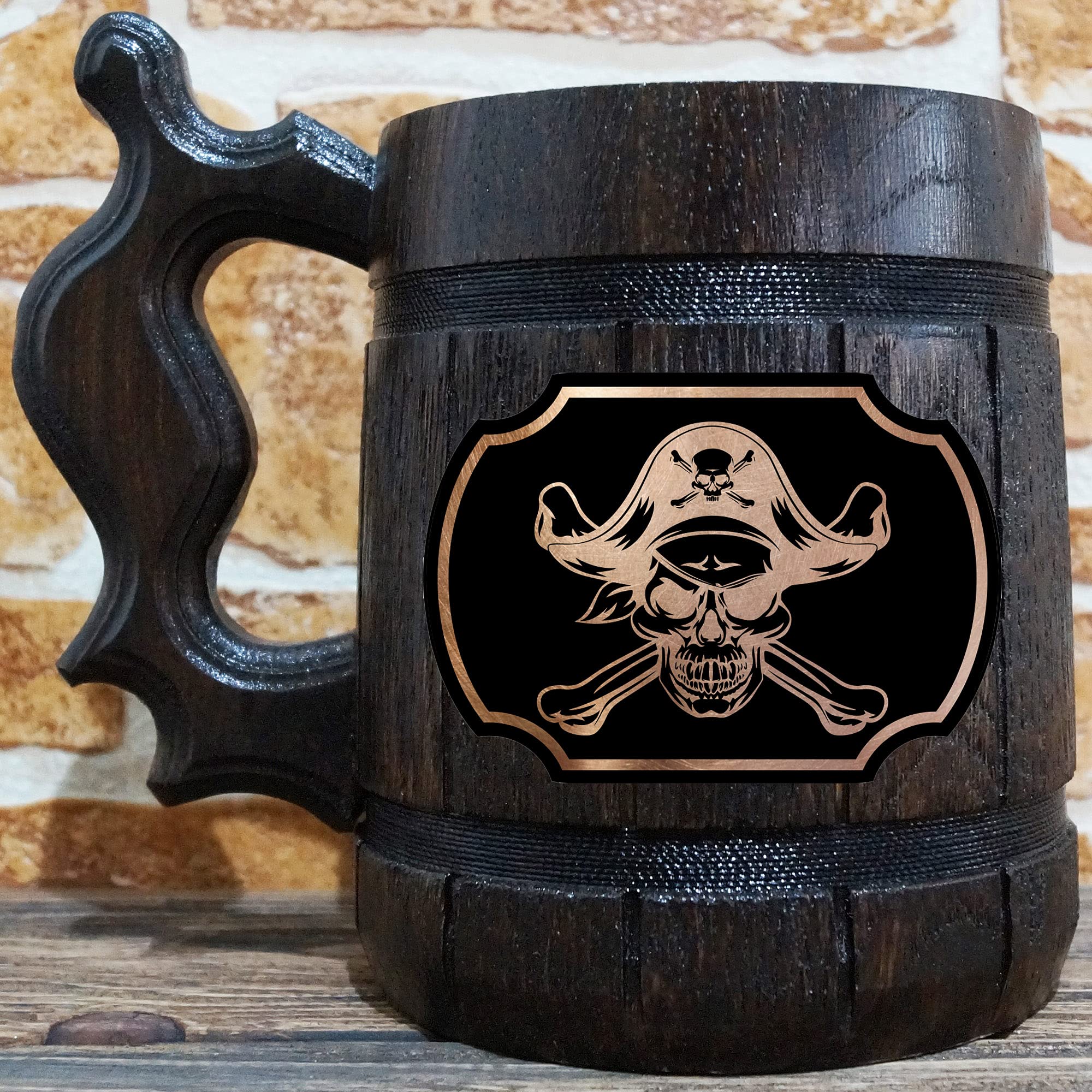 Personalized Pirate Skull Beer Stein - Custom Engraved Wooden Tankard Mug for Men, Unique Gifts for Dad, Husband, Gamer - Perfect for Birthday, Anniversary, Wedding & Geek-Themed Parties