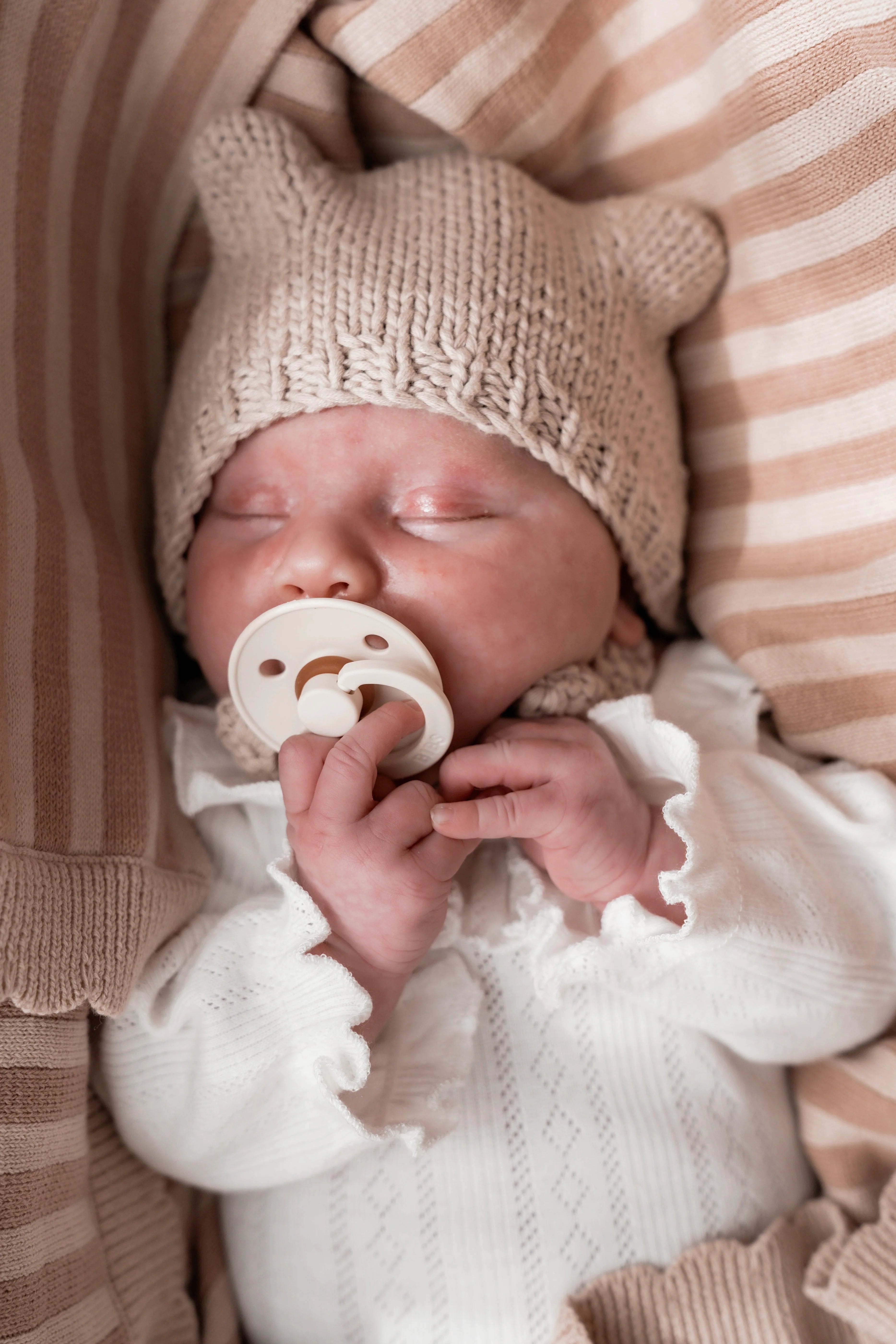Pop Ya Tot Beary Knit Bonnet Biscuit - Cozy Baby Knit Hat for Newborns & Toddlers - Perfect for Winter Outfits, Photoshoots, and Nursery Essentials