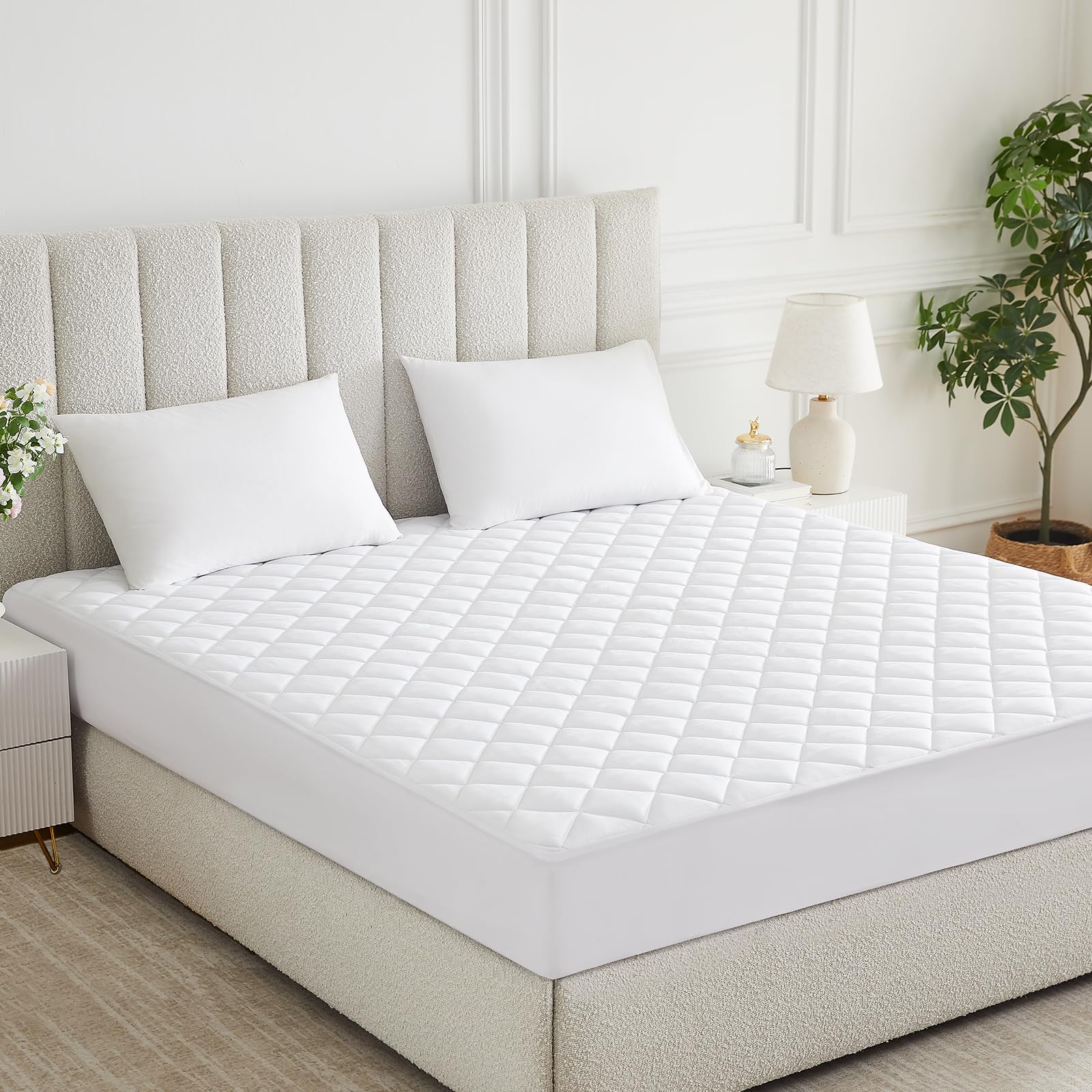 Breathable Twin Size Quilted Fitted Mattress Pad Protector - Soft Machine Washable Mattress Cover Topper with 21