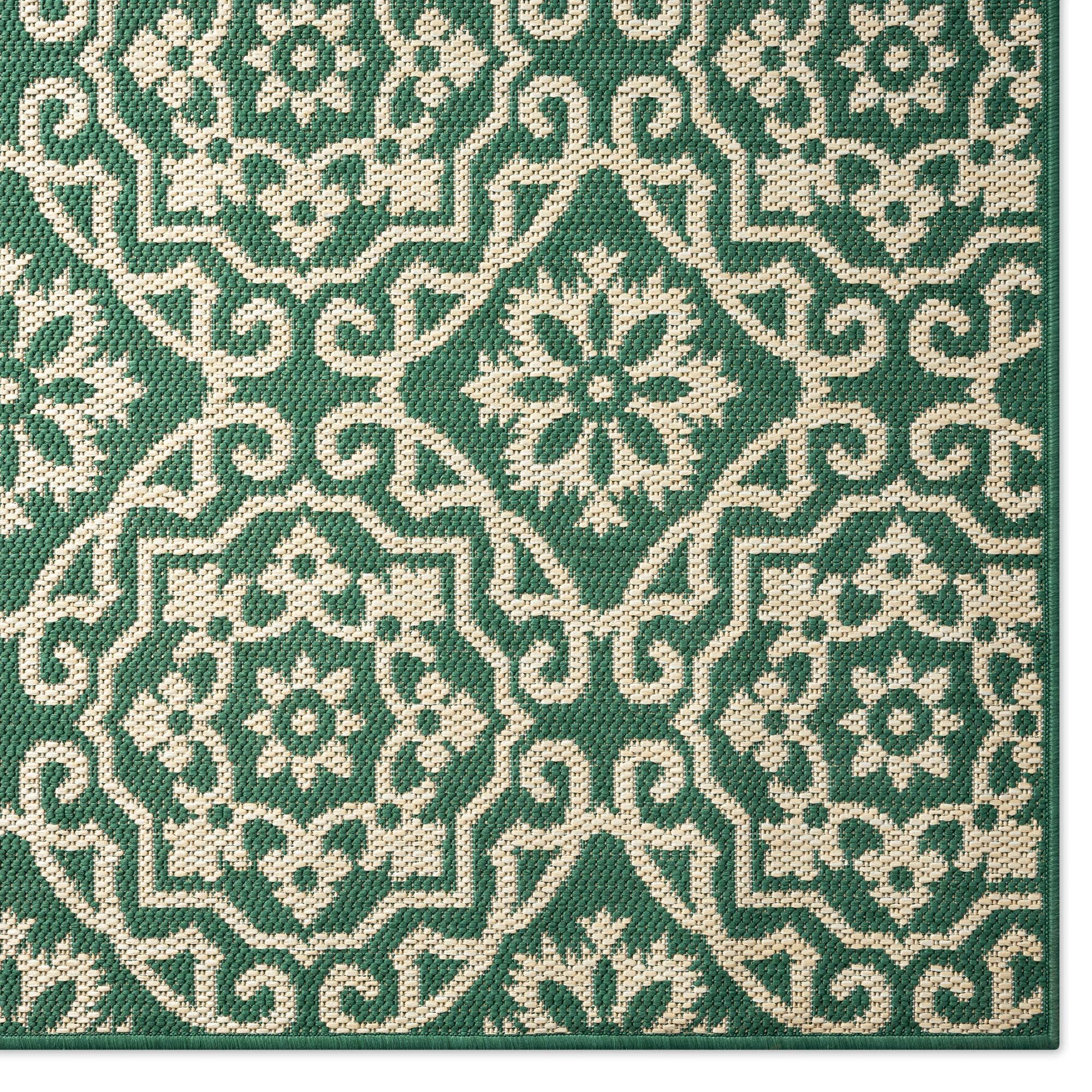 Nicole Miller New York Patio Country Danica Transitional Geometric Indoor/Outdoor Area Rug - Green & Beige - 7'9