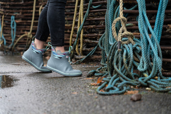Women's 6-Inch Printed Ankle Deck Boots - Stylish Waterproof Booties for Casual Outfits & Outdoor Adventures