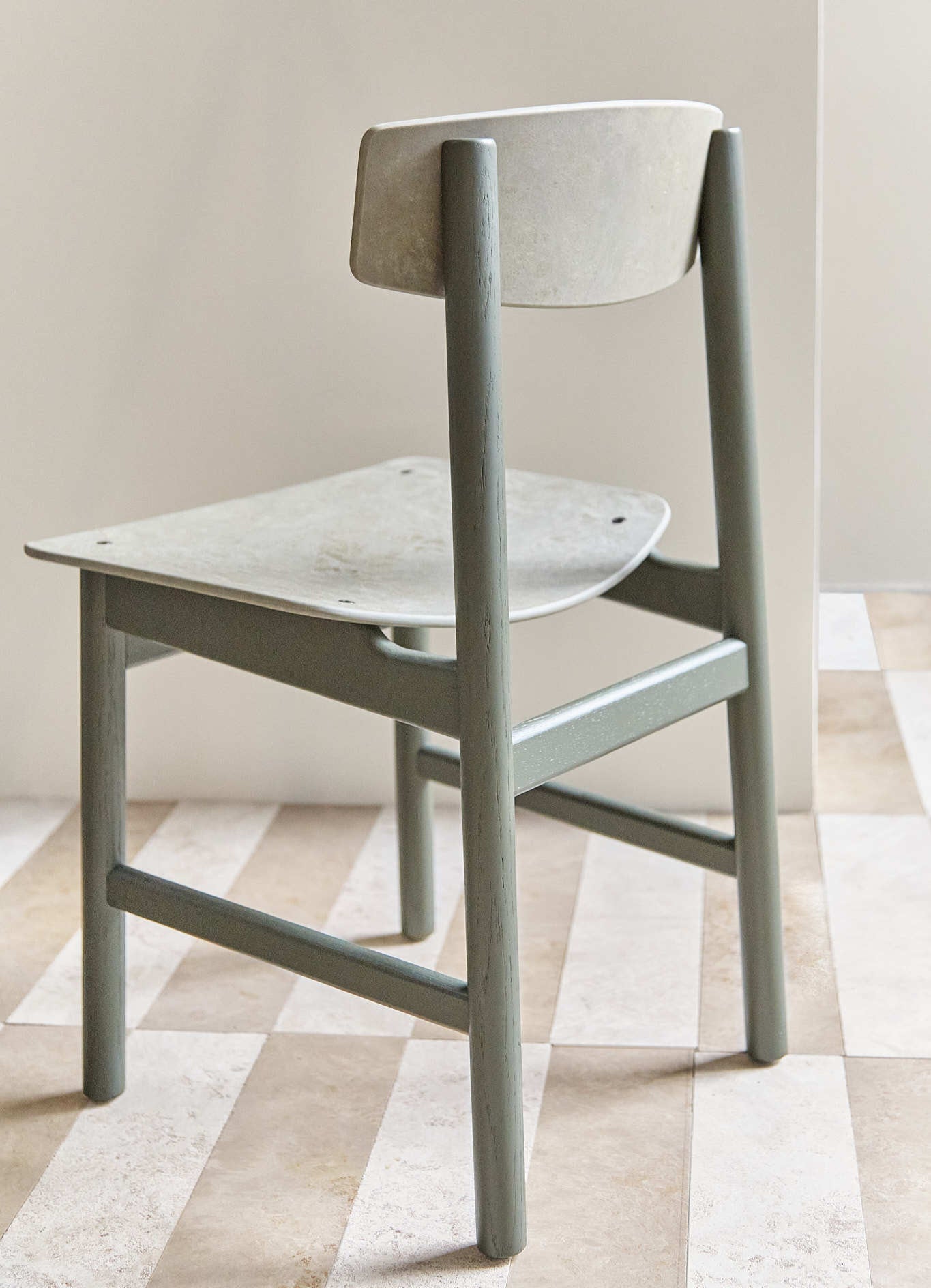 Eco-Friendly Conscious Chair 3162 by Mater - Sustainable Modern Office & Home Seating for Ergonomic Comfort & Stylish Design