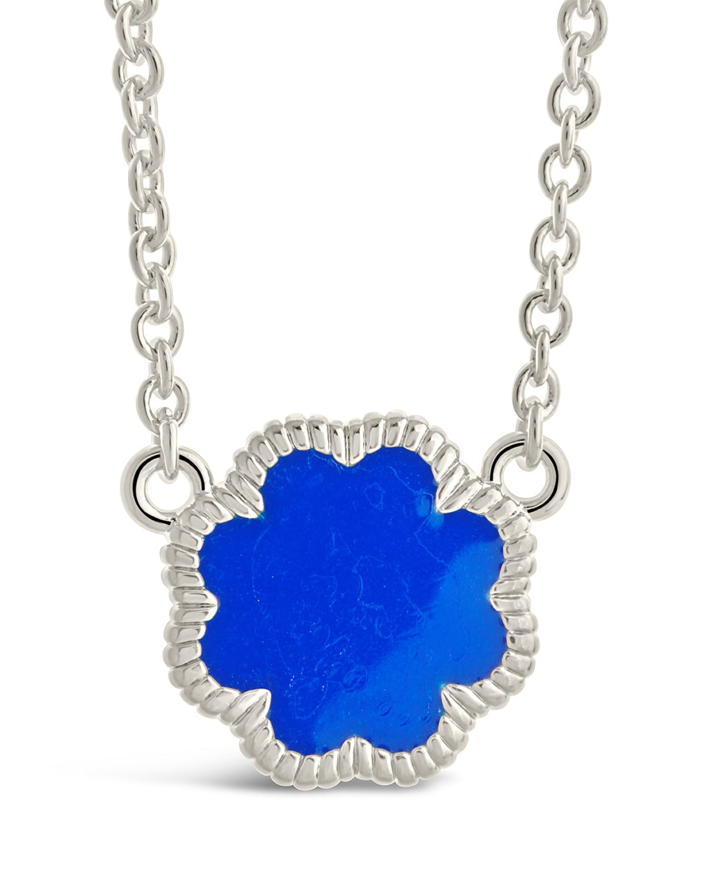 Elegant Rose Petal Pendant Necklace for Women - 18K Gold Plated Floral Jewelry Gift for Valentine's Day, Anniversary & Special Occasions
