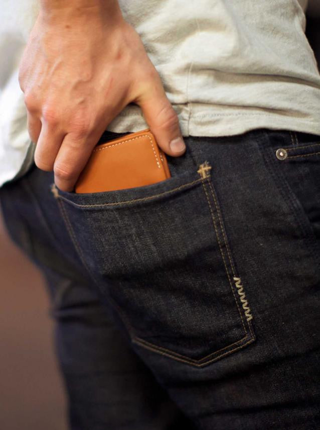 Bellroy Slim Card Sleeve Wallet - RFID Blocking Minimalist Wallet for Men & Women - Perfect for Travel, Everyday Carry & Business Cards