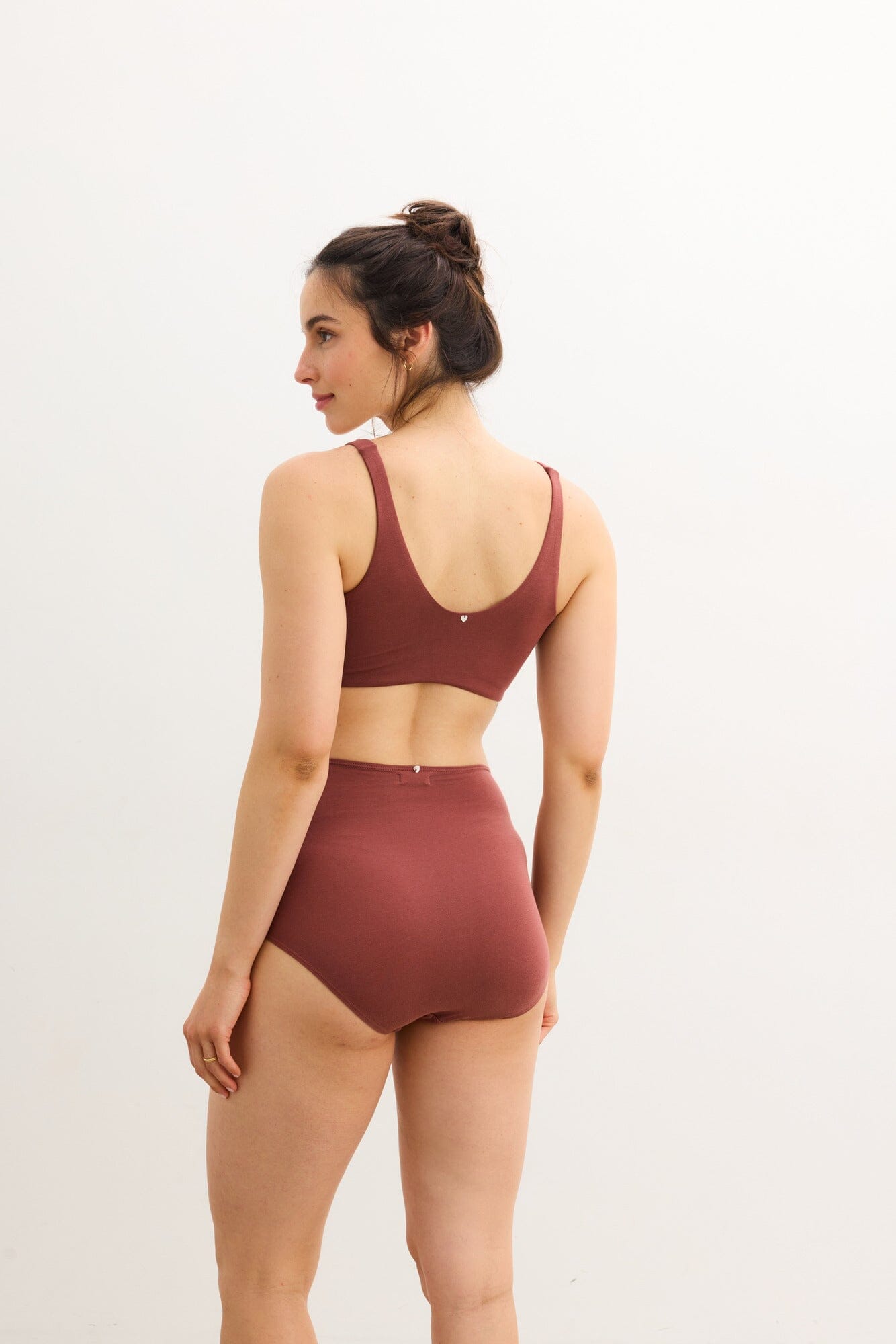 The Skin To Skin Bra - Ultra Soft Wireless Comfort Bra for Women - Perfect for Yoga, Lounge & Everyday Wear