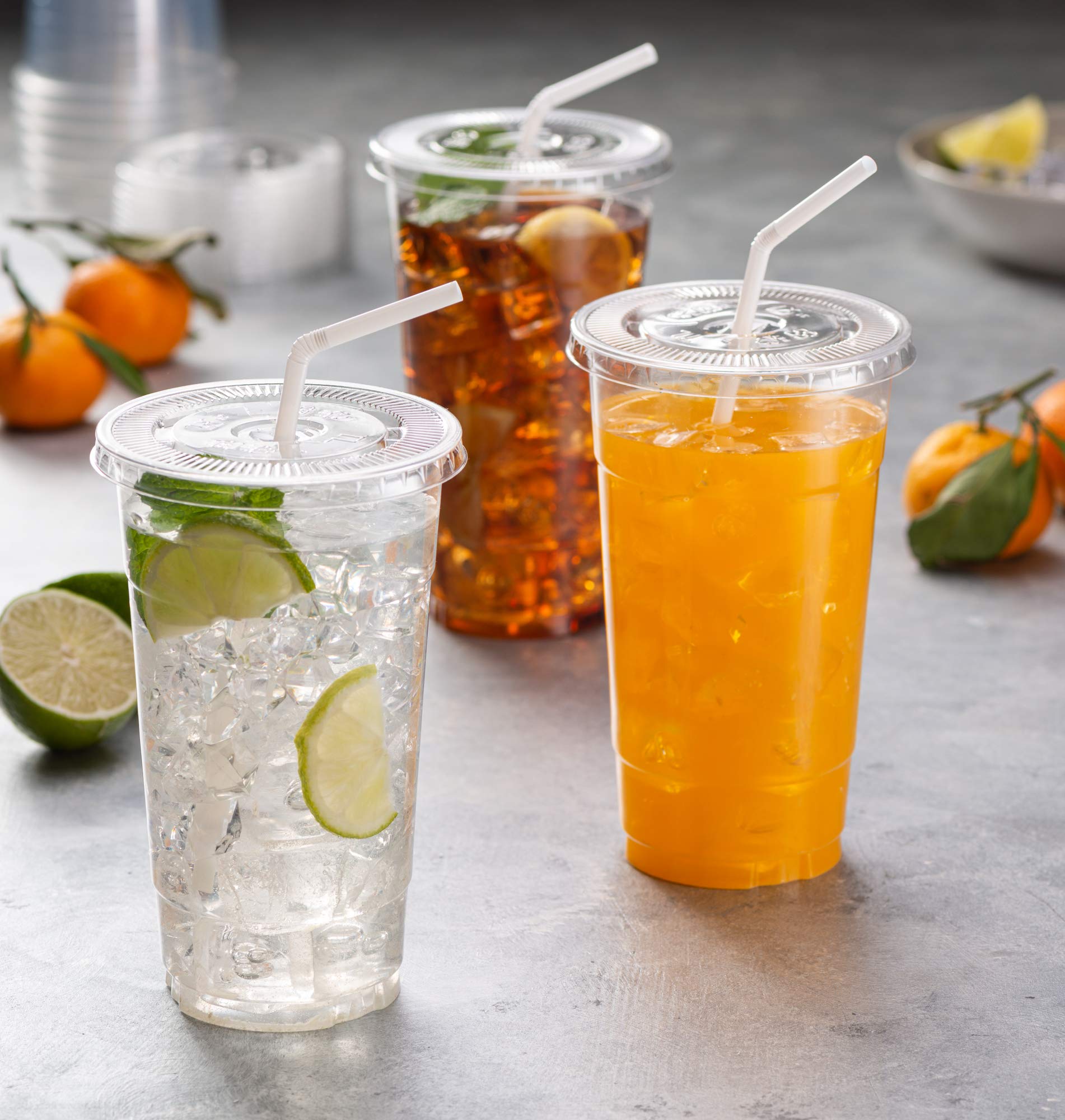 50 Sets - 32 Oz Clear PET Plastic Cups with Lids for Iced Coffee, Milkshake, Smoothies, Slushies - Disposable Party Cups for Cold Drinks, Slurpee, Outdoor Events & Home Entertaining