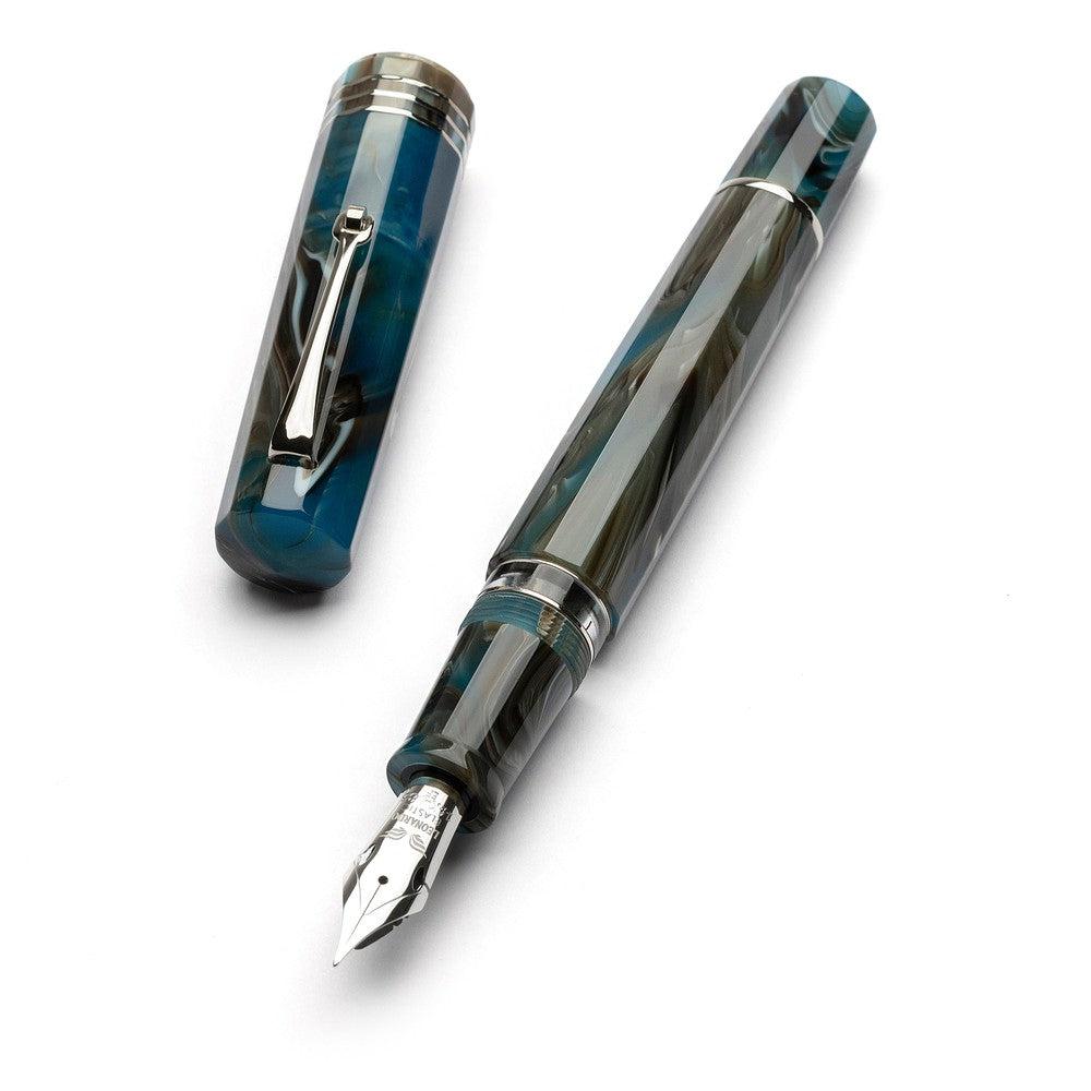 Leonardo Fountain Pen Dodici 12 Magmatica - Premium Italian Handcrafted Fountain Pen for Writing, Collecting & Gifting - Perfect for Professionals, Calligraphy & Special Occasions