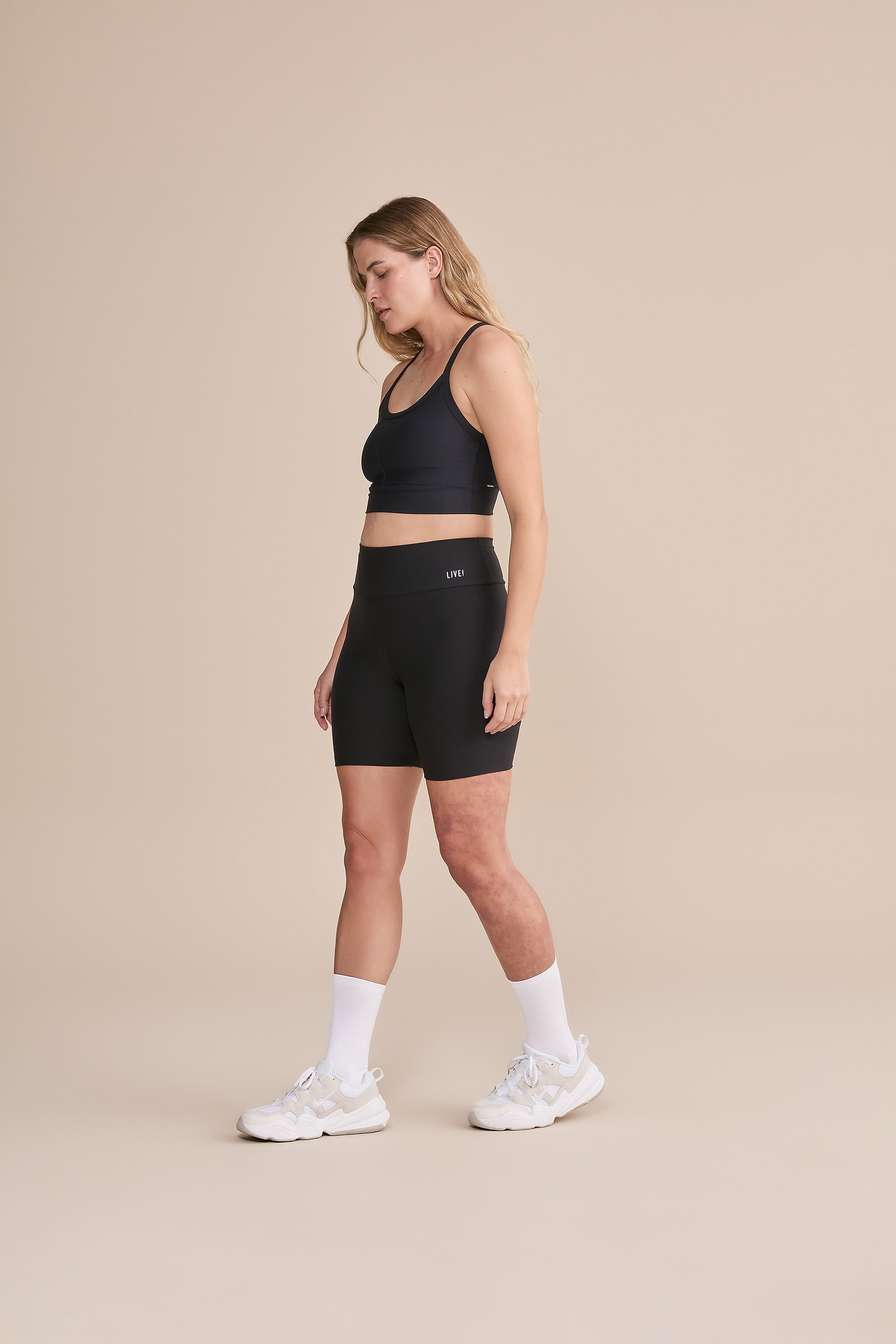 High-Quality Fresh Racerback Sports Bra for Women - Breathable Workout Top for Running, Yoga & Gym - Comfortable Support for Active Lifestyles
