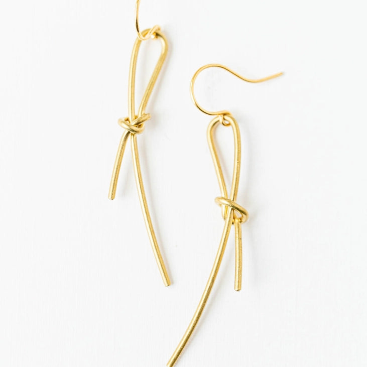 Elegant Knot Earrings for Women - Boho Chic Dangle Hoop Earrings - Perfect for Casual Wear, Date Night & Special Occasions