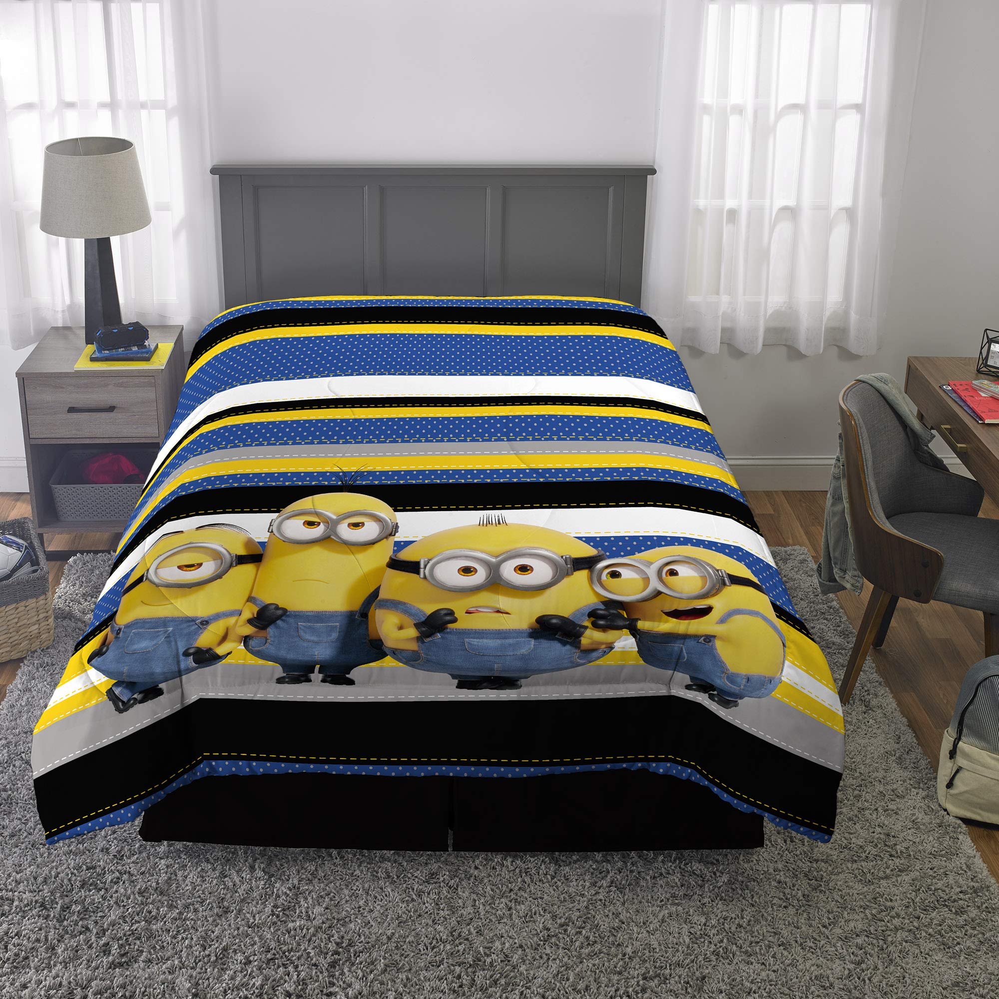 Franco Kids Bedding Super Soft Microfiber Reversible Comforter Set - Twin/Full Size - Minions The Rise of Gru Design - Perfect for Kids' Bedrooms, Sleepovers & Cozy Movie Nights