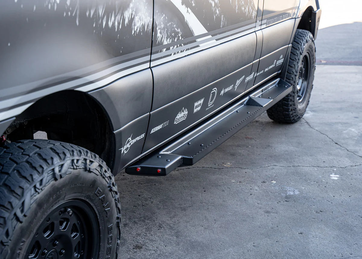 ROAMBUILT Flat Side Step for 2007-2023 Mercedes Sprinter Van Passenger Models - Durable Running Board for Easy Entry & Exit - Perfect for Camping, RV Conversions & Commercial Use