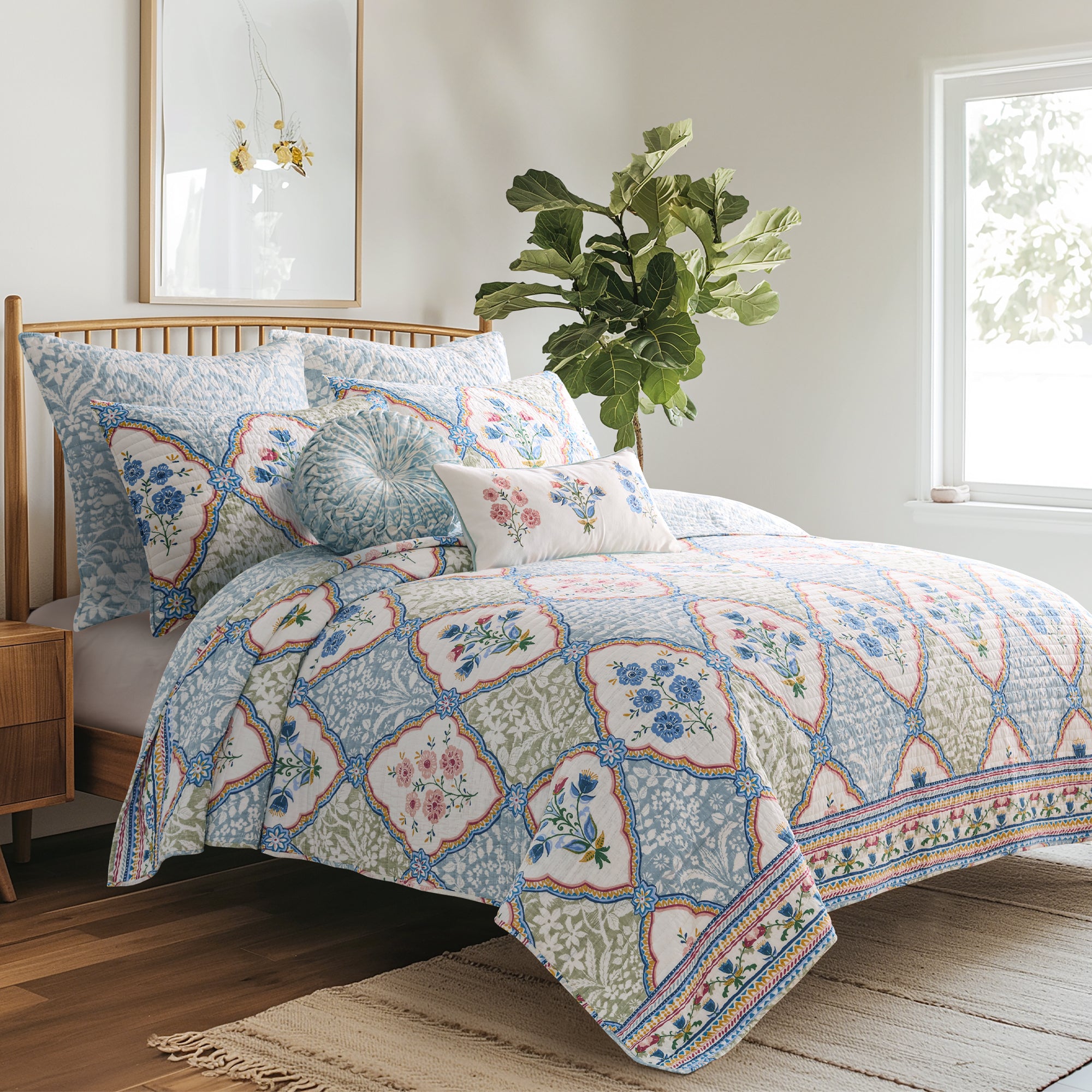 Cozy Zoey Dorm Quilt - Soft Twin Size Bedspread for College Students | Perfect for Dorm Rooms, Sleepovers & Study Sessions
