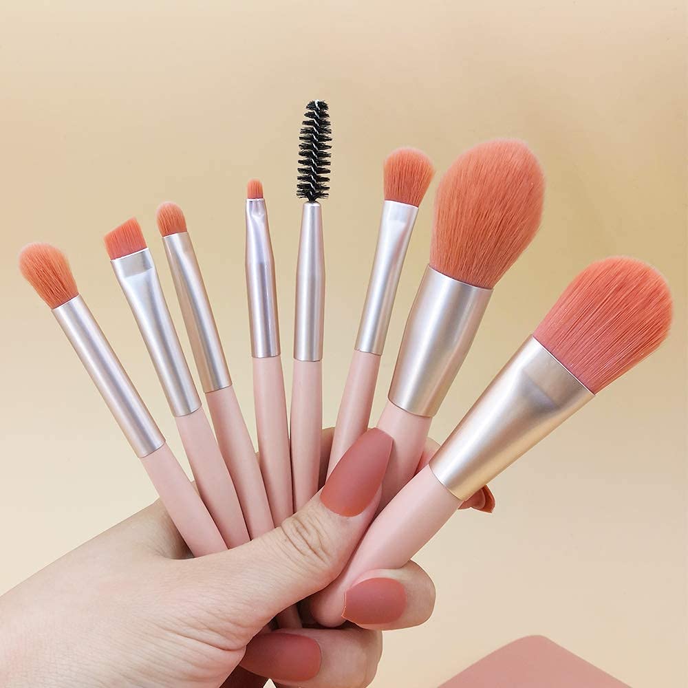 8-Piece Travel Portable Mini Makeup Brush Set - Foundation, Blush, Eyeshadow, Eyeliner, Lip & Eyebrow Brushes with Makeup Sponge & Storage Pouch | Perfect for On-the-Go Makeup, Travel Essentials & Professional Cosmetic Application