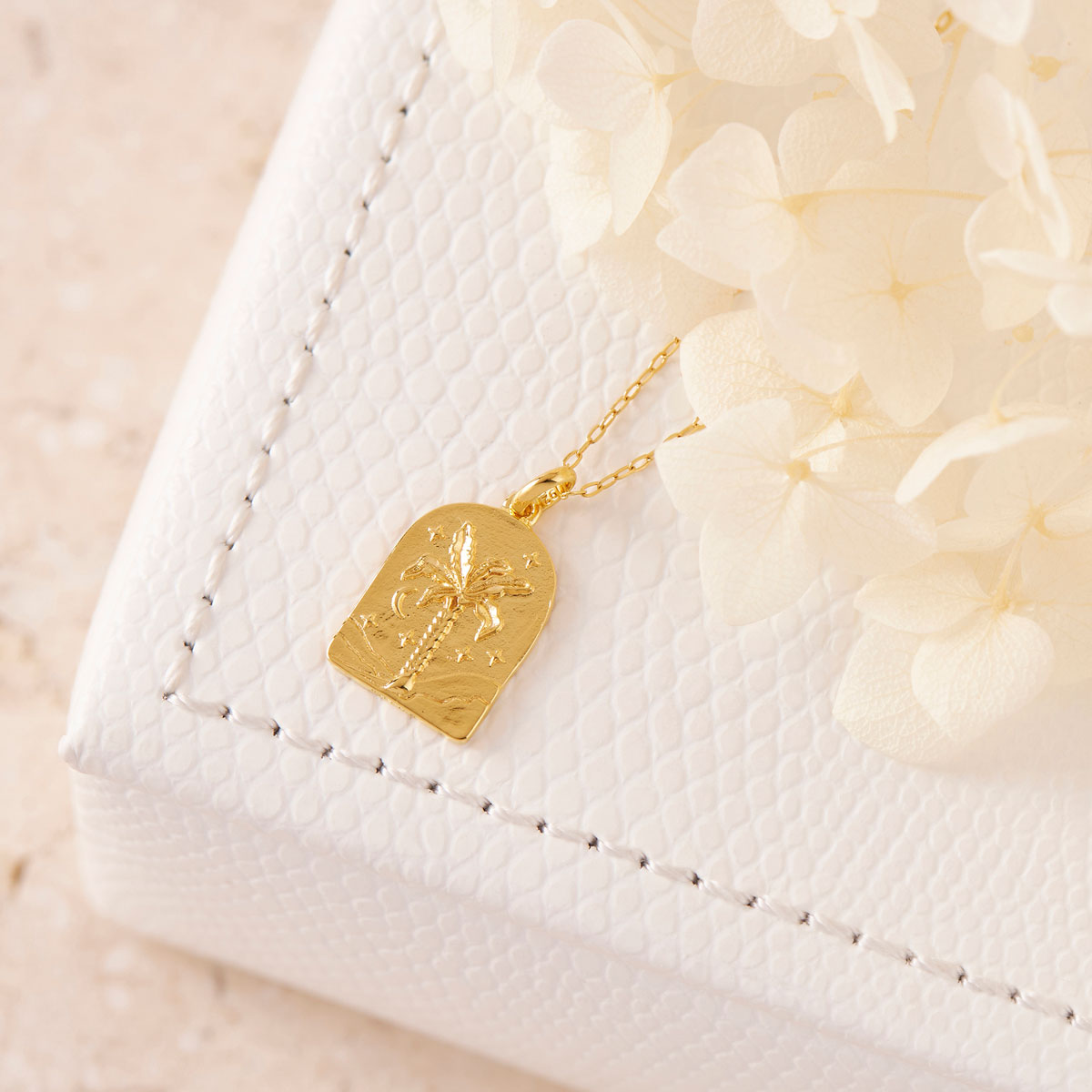 Tree of Destiny Archway Charm Gold Pendant Necklace - Elegant Jewelry for Women, Perfect Gift for Anniversary, Birthday & Special Occasions