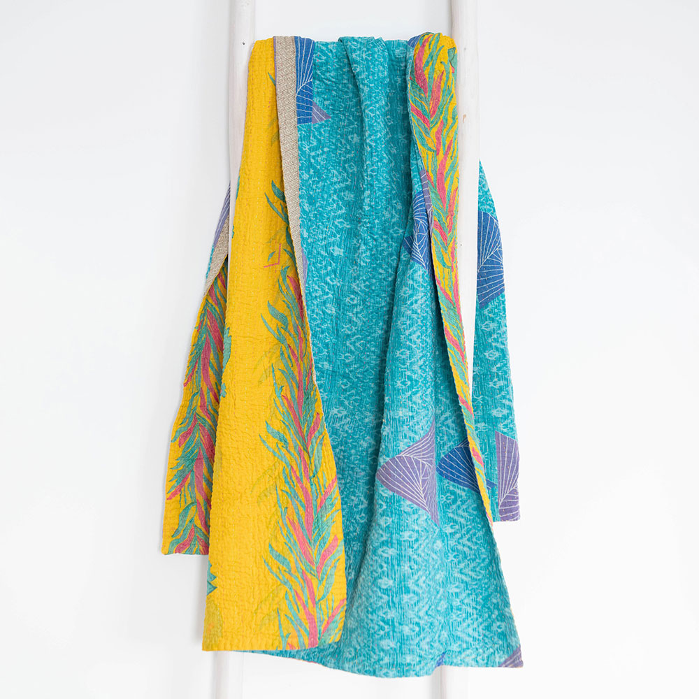 Handmade Unique Kantha Quilt KT7026 - Traditional Indian Patchwork Bedspread for Home Decor, Gift & Cozy Bedding