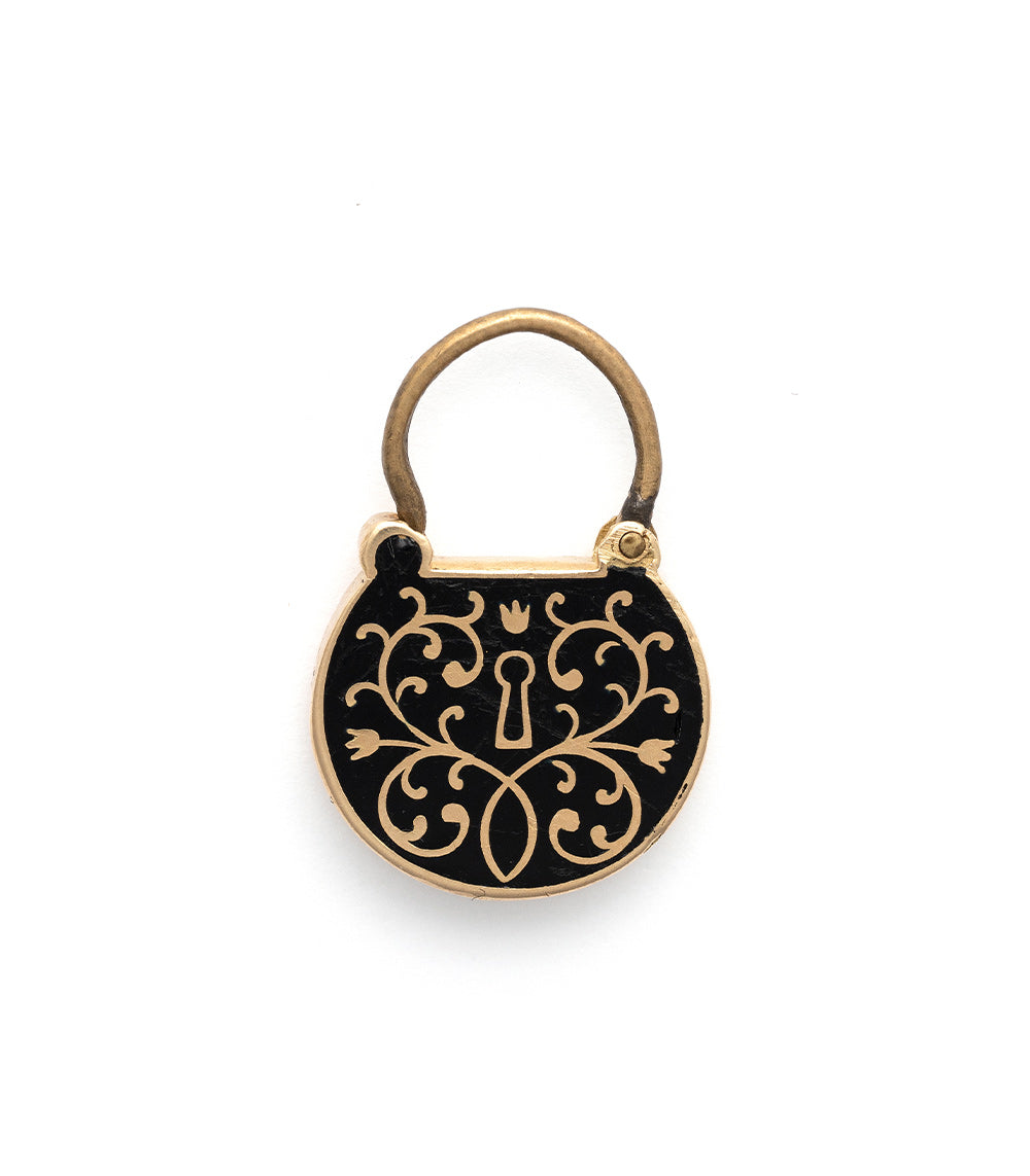 All Locked Up Charm - Stylish Heart Padlock Pendant Necklace for Women | Perfect Gift for Valentine's Day, Anniversary & Romantic Occasions