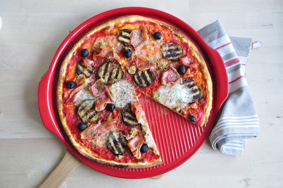 Emile Henry Flame Top Pizza Stone - 14.5 Inch Round Baking Stone for Perfect Homemade Pizza, Bread & Pastry - Ideal for Oven, Grill & Outdoor Cooking