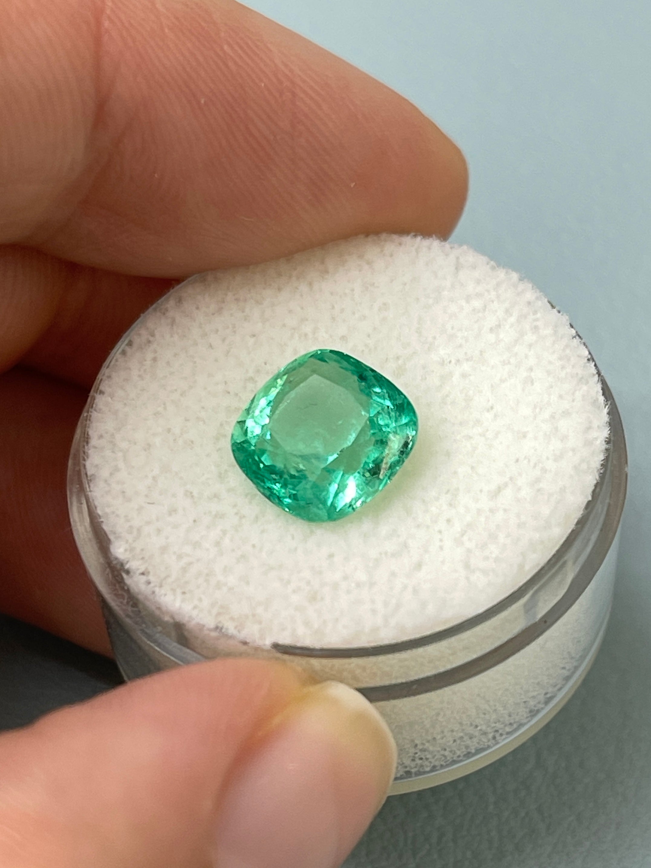 3.01 Carat 9x9mm Natural Colombian Emerald Loose Gemstone - Bluish Green Cushion Cut for Jewelry Making, Engagement Rings & Collector's Items