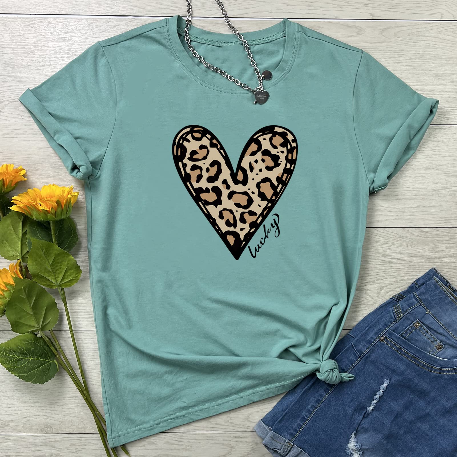 YITAN Women's Graphic T-Shirts - Cute Leopard Heart Print Tops for Casual Wear & Street Fashion