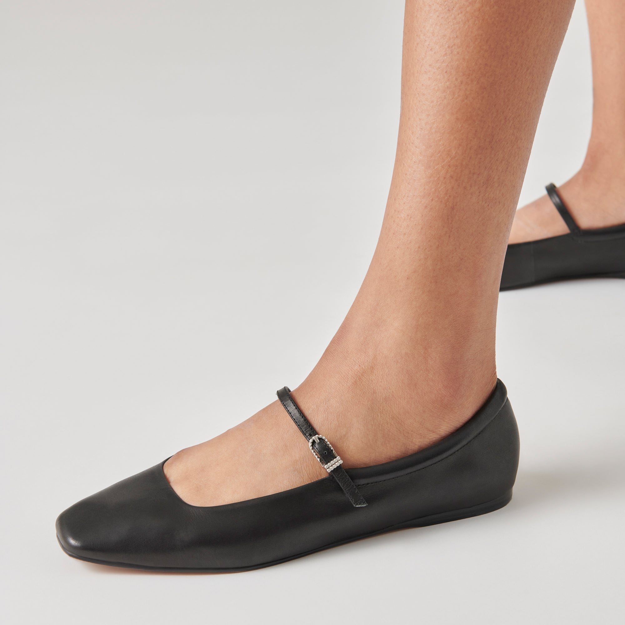 REYES Wide Ballet Flats for Women - Black Leather Comfortable Slip-On Shoes | Perfect for Casual Wear, Office & Travel