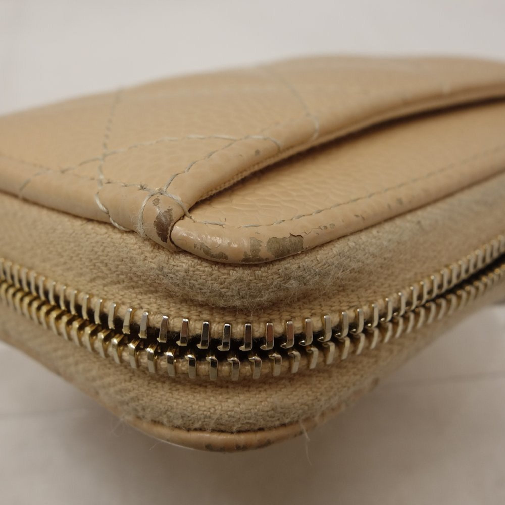Premium Beige Leather Wallet for Men - Slim RFID Blocking Bifold Wallet with Timeless Classic Design - Perfect for Everyday Use, Travel & Gifts