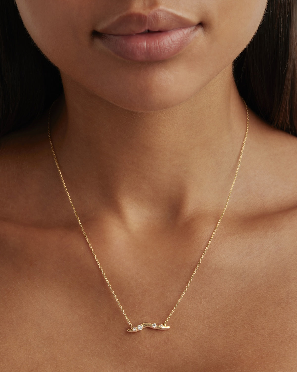 18K Gold Vermeil Chasing Tides Necklace for Women - Dainty Wave Pendant Jewelry Gift for Her - Perfect for Beach Weddings, Anniversary & Everyday Elegance