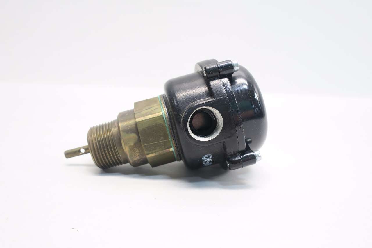 McDonnell & Miller FS8-W Flow Switch 1