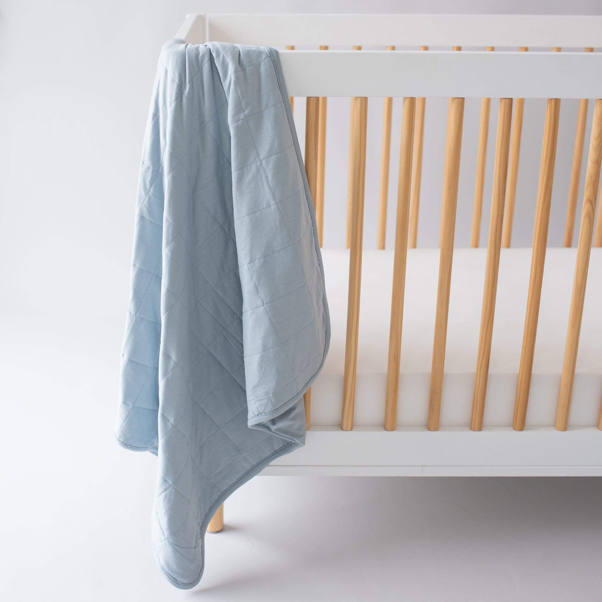 Soft & Cozy Baby Blanket in Fog Gray - Breathable & Hypoallergenic for Newborns & Toddlers - Perfect for Nursery, Stroller, and Swaddling