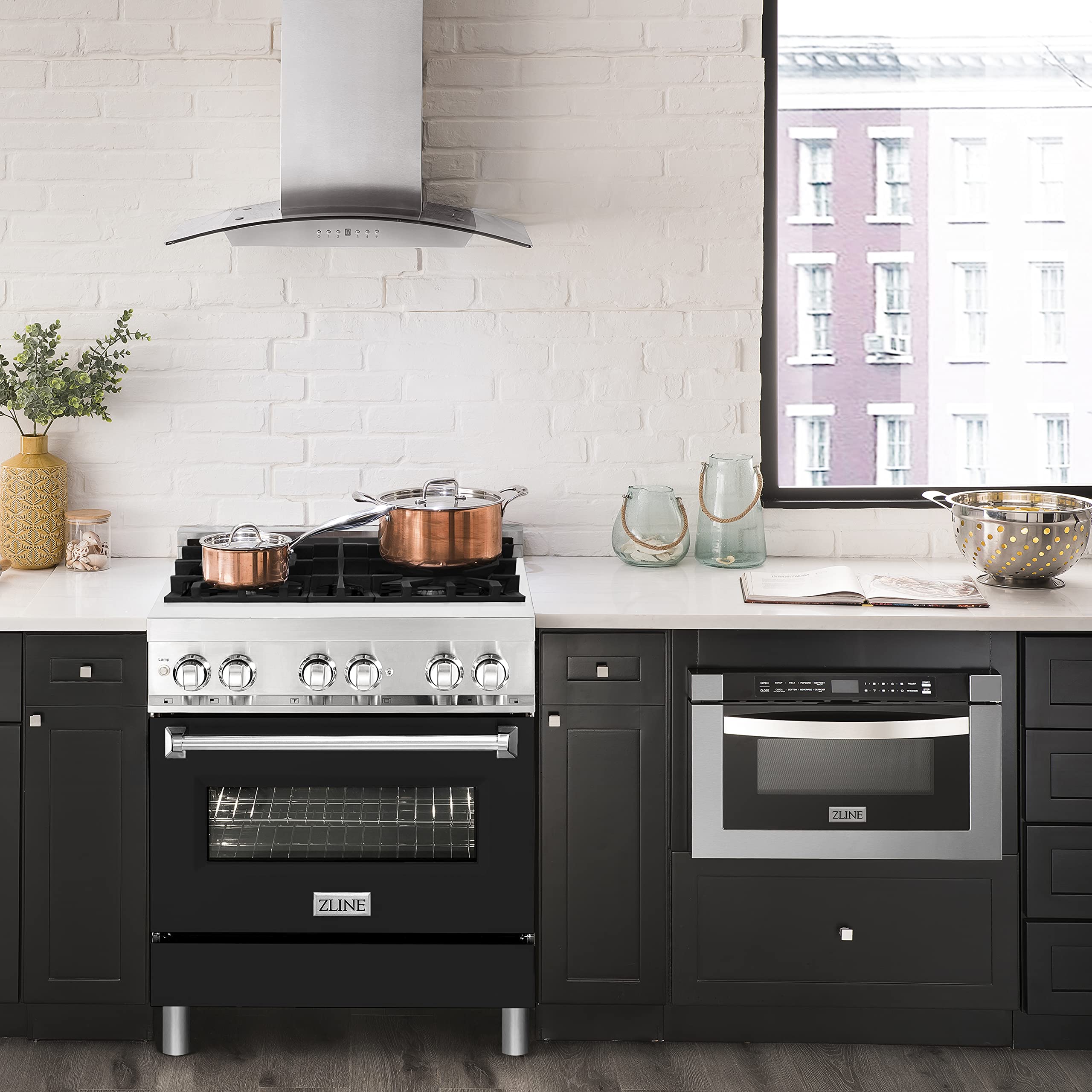 ZLINE 30-Inch 4.0 cu. ft. Dual Fuel Range - Stainless Steel Gas Stove with 4 Burners & Electric Convection Oven, Black Matte Door (RA-BLM-30) - Perfect for Home Kitchens & Professional Cooking