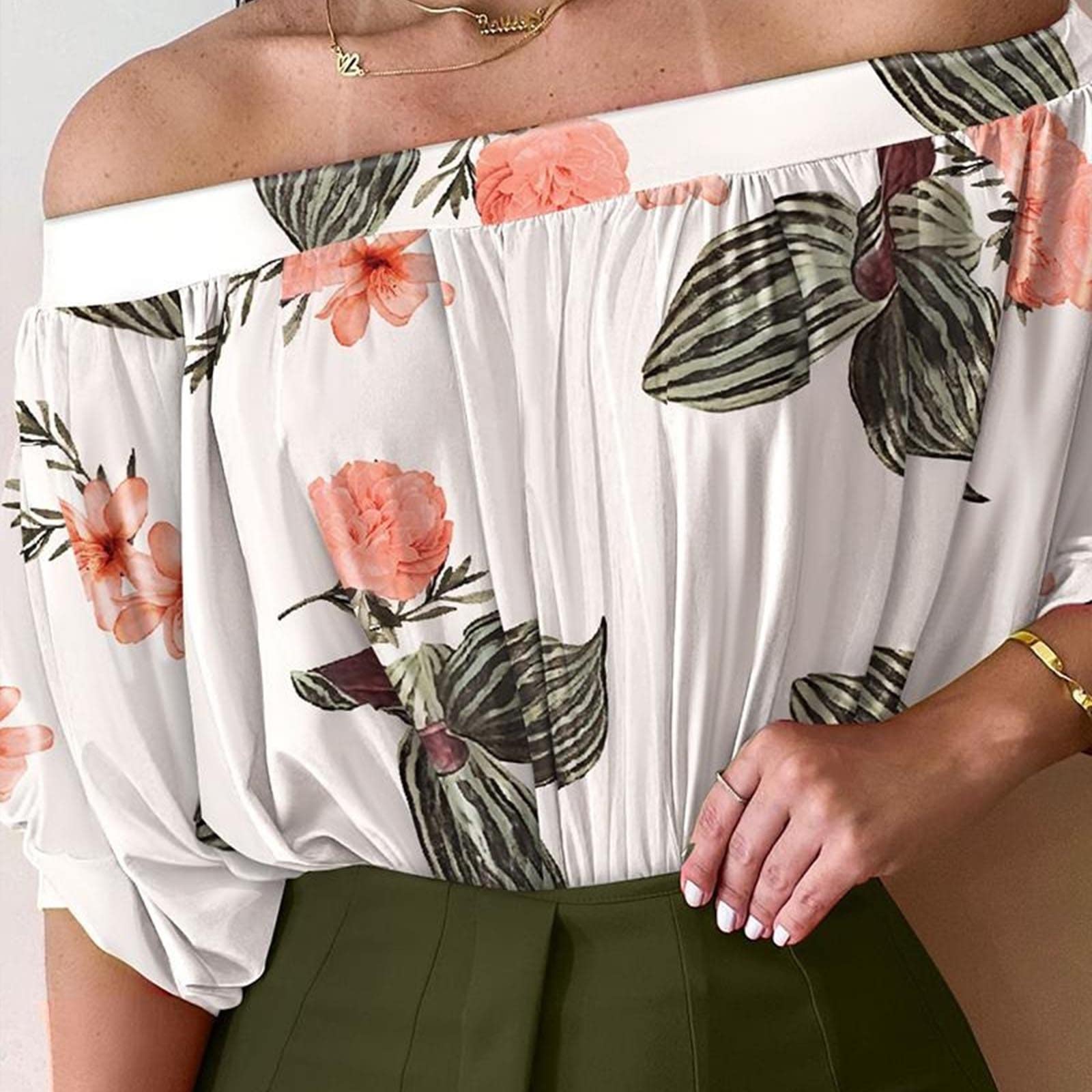 Trendy Women's 2 Piece Outfit Sets 2023 - Sleeveless Shirt & Shorts Pants Summer Fashion for Women | Casual Wear, Beach Vacation, Street Style, Party Outfits
