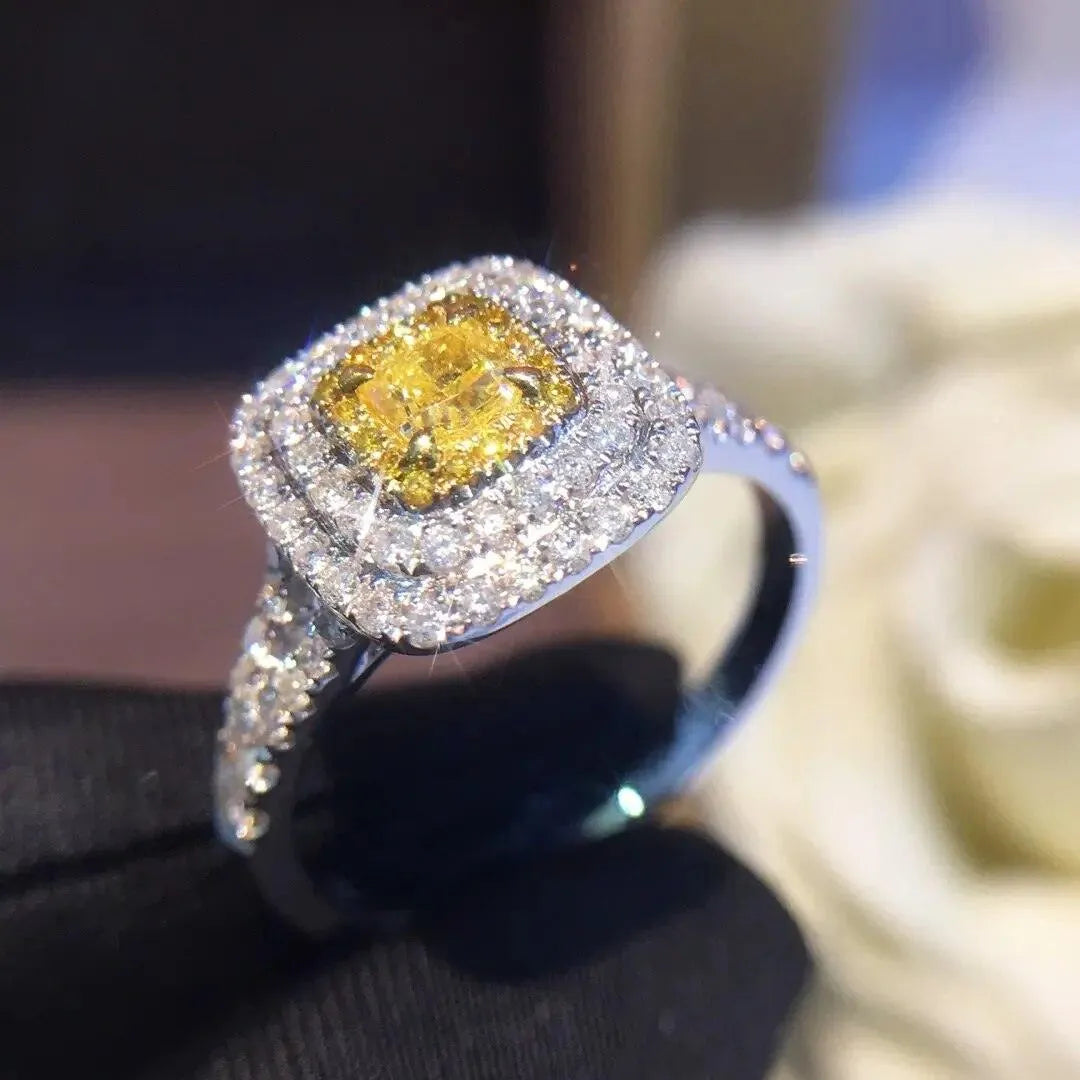 18K Gold Diamond Ring for Women - Natural Gemstone Engagement & Wedding Band - Classic Elegant Fine Jewelry for Party, Anniversary & Special Occasions - 2023 Trending Collection