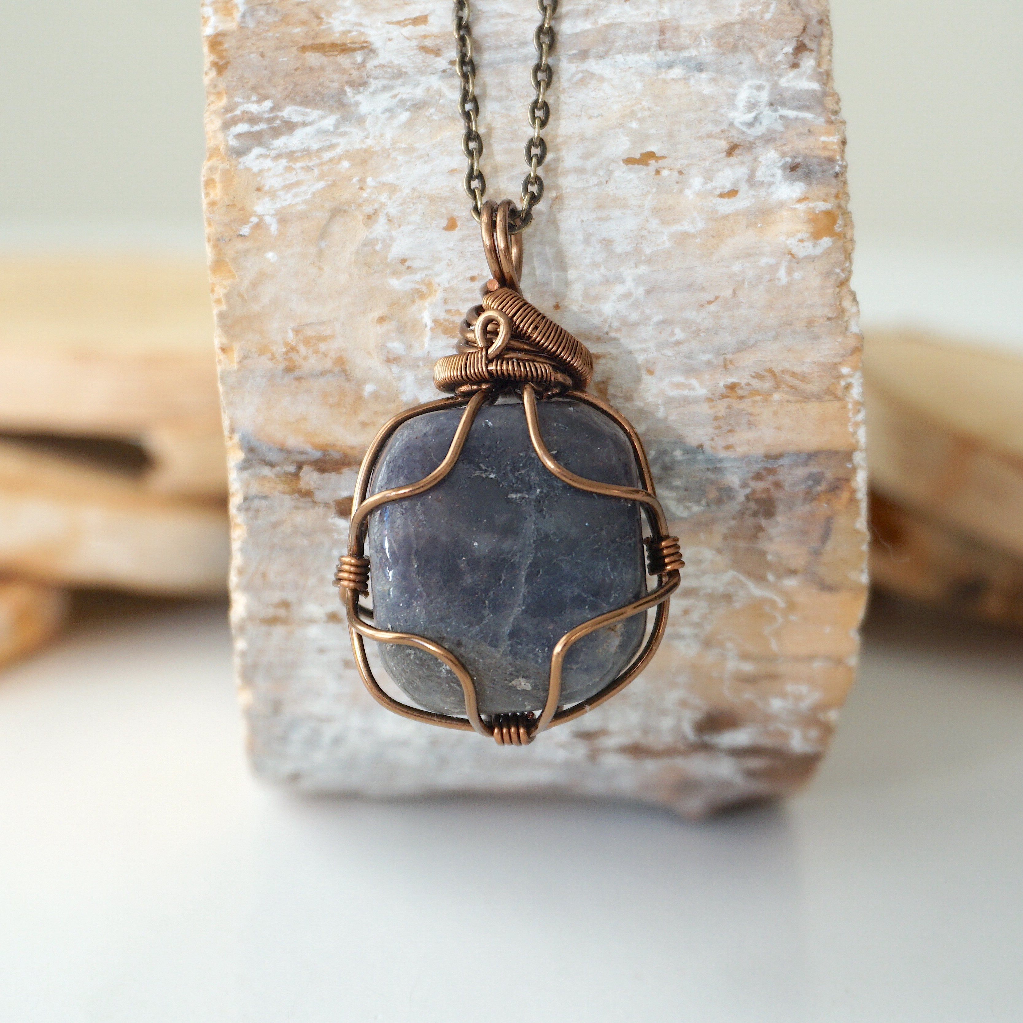 Antique Bronze Sapphire Crystal Necklace for Women - Elegant Vintage Jewelry Gift for Birthday, Anniversary & Special Occasions
