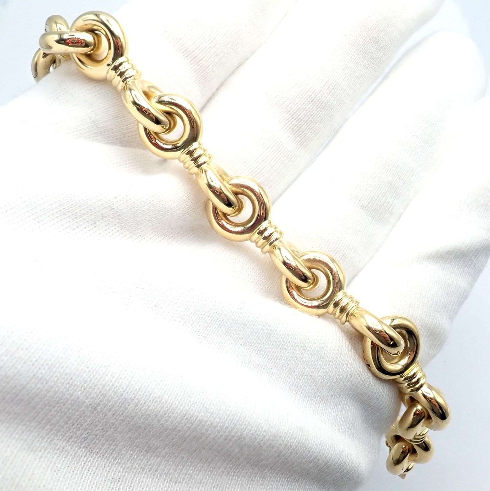 Vintage Chunky 18k Yellow Gold Bracelet - 8 Inch, 37 Grams | Luxury Estate Jewelry for Women | Perfect for Weddings, Parties & Special Occasions