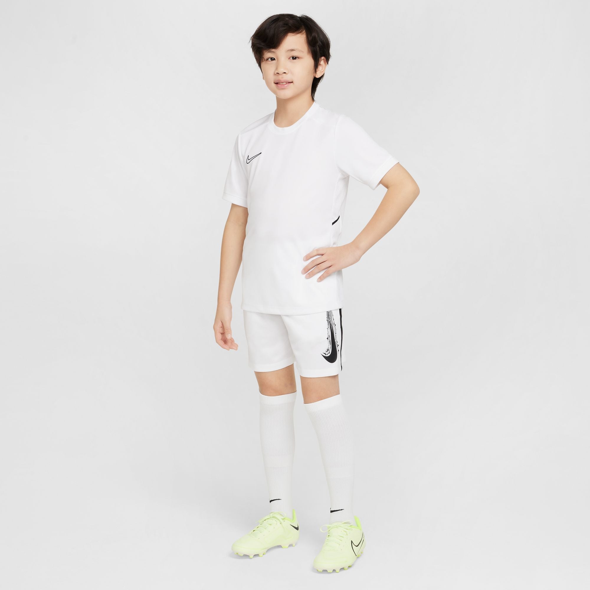 Nike Youth Dri-FIT Multi Boys' Athletic Shorts - Breathable Quick-Dry Running & Basketball Shorts for Active Kids - Perfect for Sports, Gym & Everyday Wear