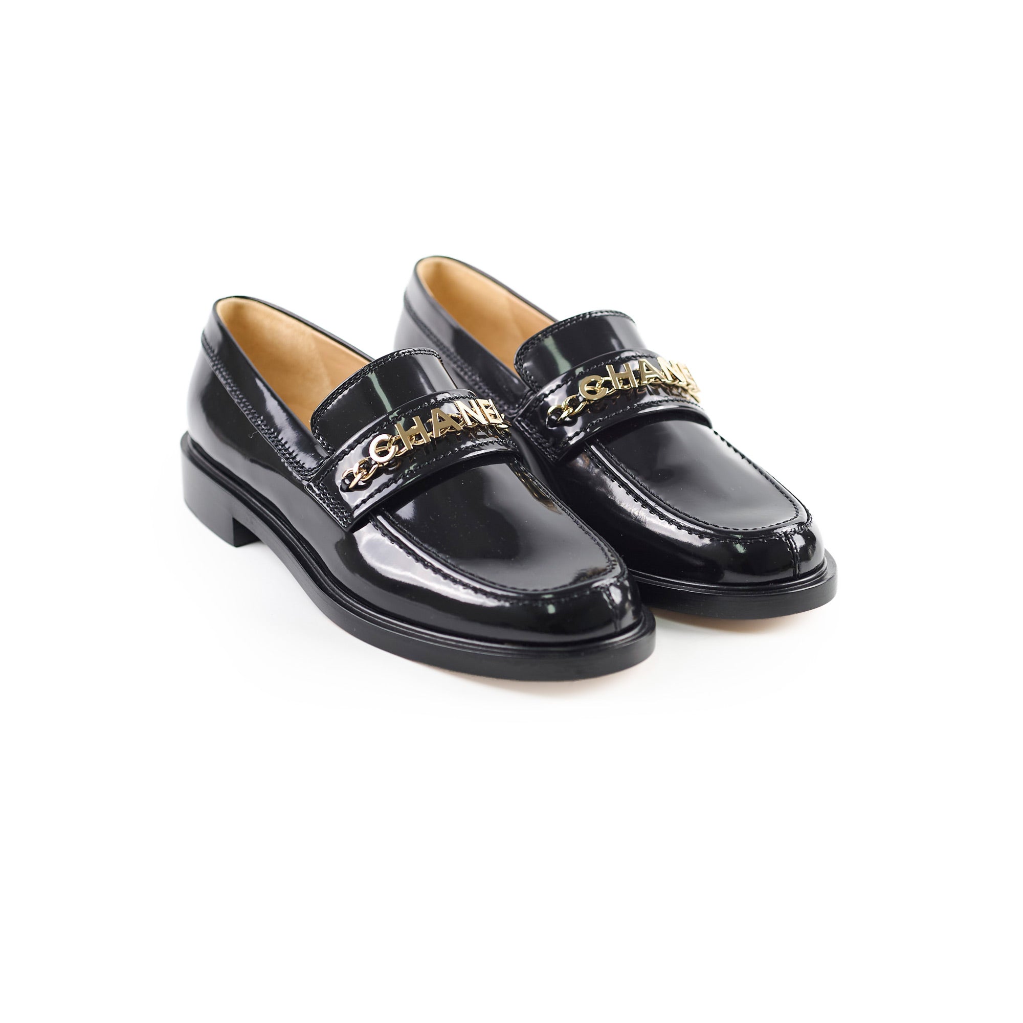 Chanel Black Patent Leather Loafers Size 41C - Luxury Women's Slip-On Shoes for Office & Evening Events