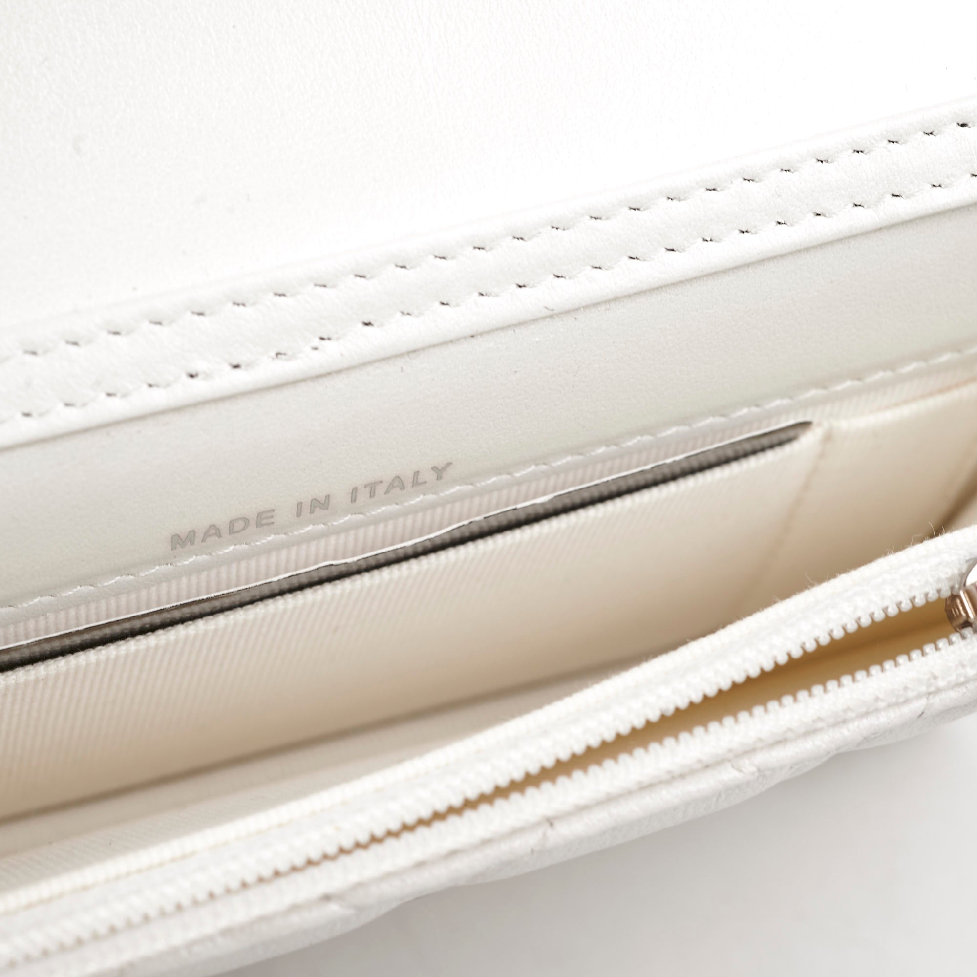 Chanel Pearl Crossbody Bag White 31 Series - Luxury Designer Handbag for Women | Perfect for Parties, Dates & Special Occasions