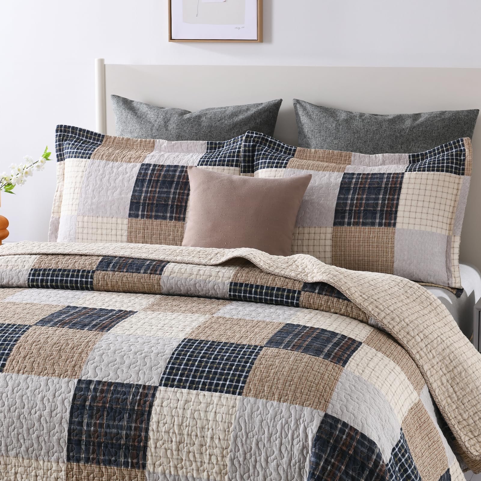 Farmhouse Style Queen Size Quilt Set - 100% Cotton Plaid Bedspread with 2 Pillow Shams | Lightweight & Breathable Quilted Bedding in Brown Tan | 90x98 Inch | Perfect for Cozy Farmhouse Bedrooms, Guest Rooms & Rustic Home Decor
