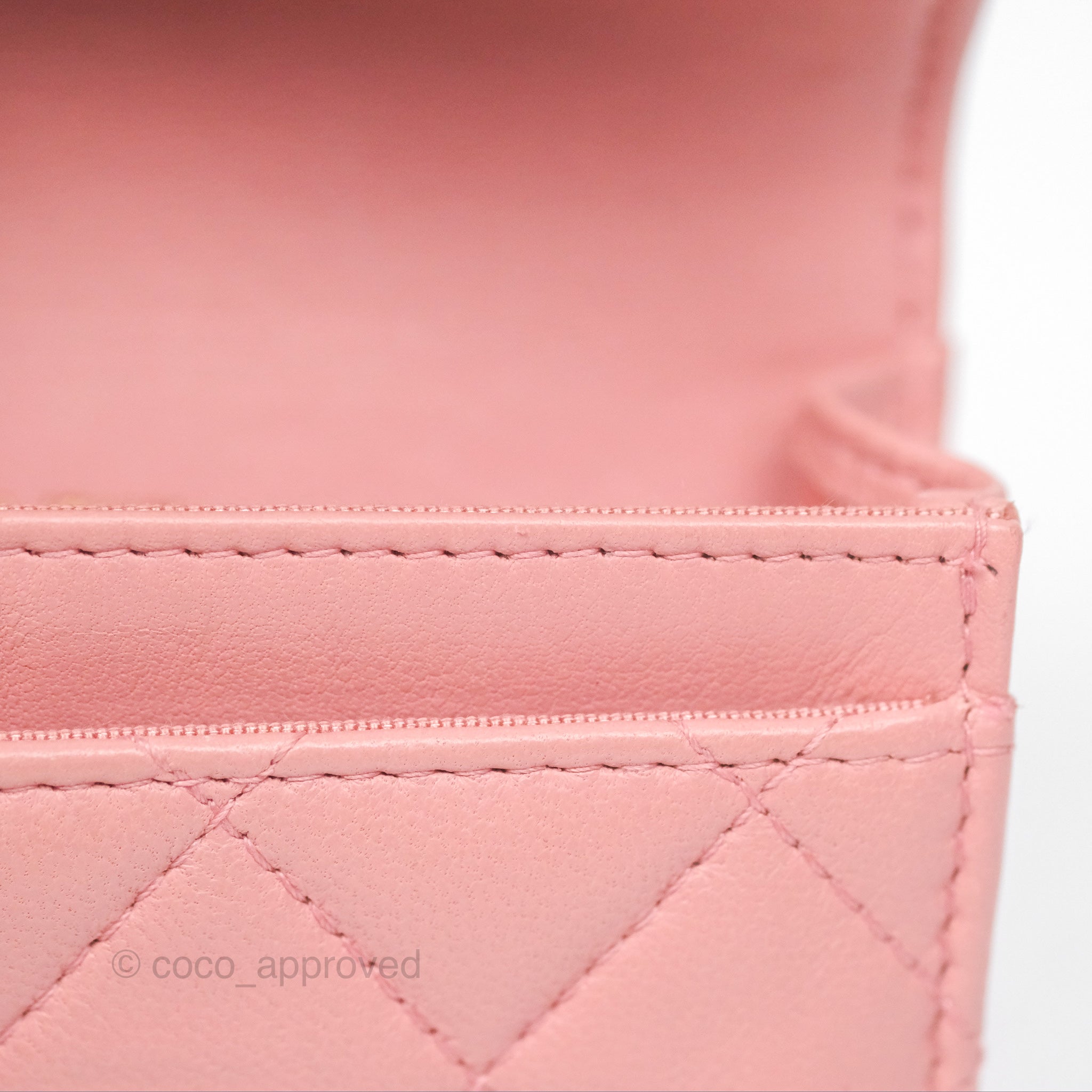 Chanel Classic Flap Card Holder in Pink Quilted Lambskin with Gold Hardware - Luxury Wallet for Women, Perfect for Everyday Use & Special Occasions