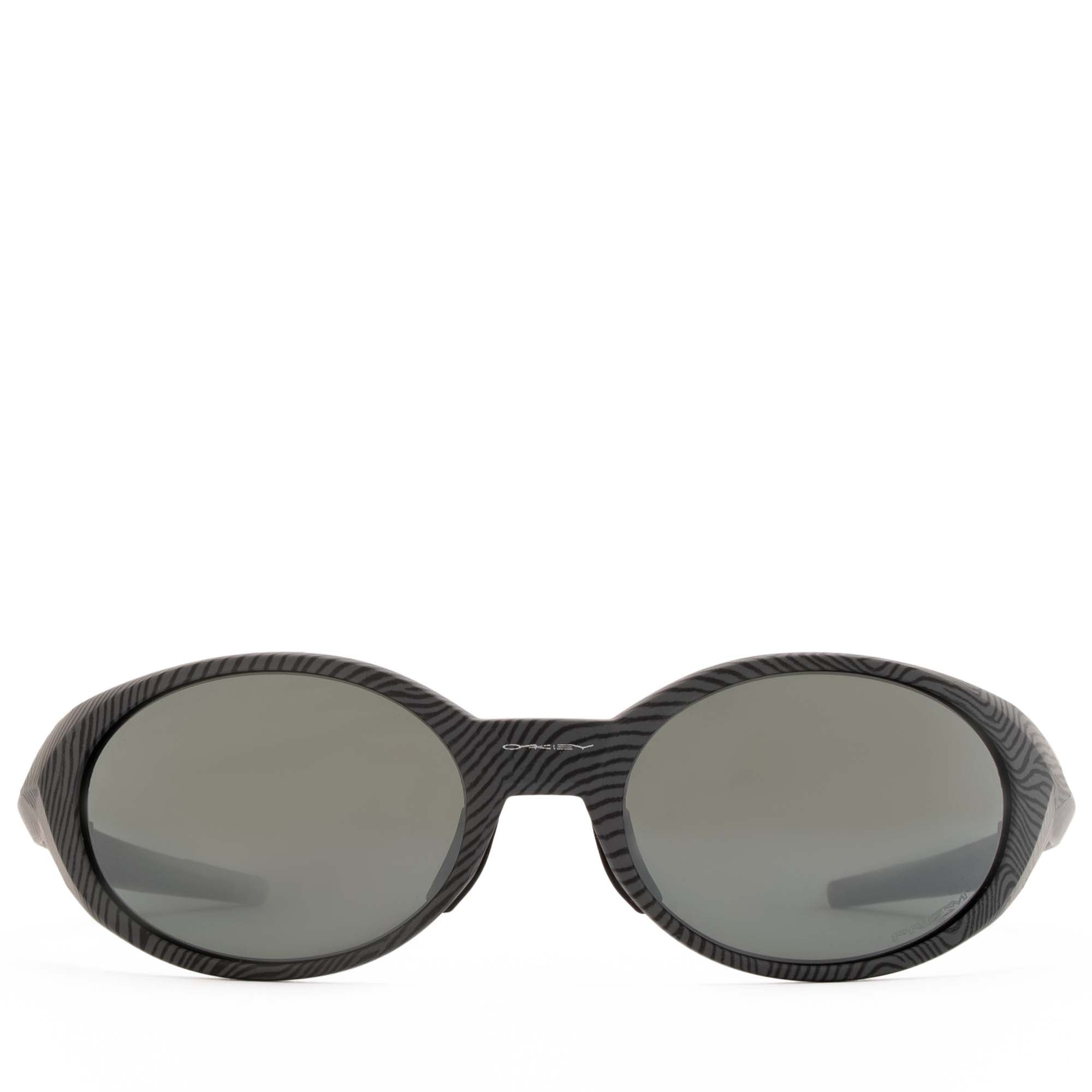 Oakley Eye Jacket Sunglasses - Black Frame with Prizm Lens for Enhanced Clarity & UV Protection | Perfect for Running, Cycling & Outdoor Sports
