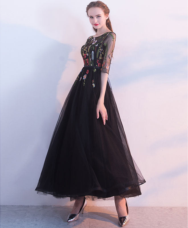Elegant Black Lace Tulle Long Prom Dress for Women - Formal Evening Gown for Homecoming, Ball, and Special Occasions