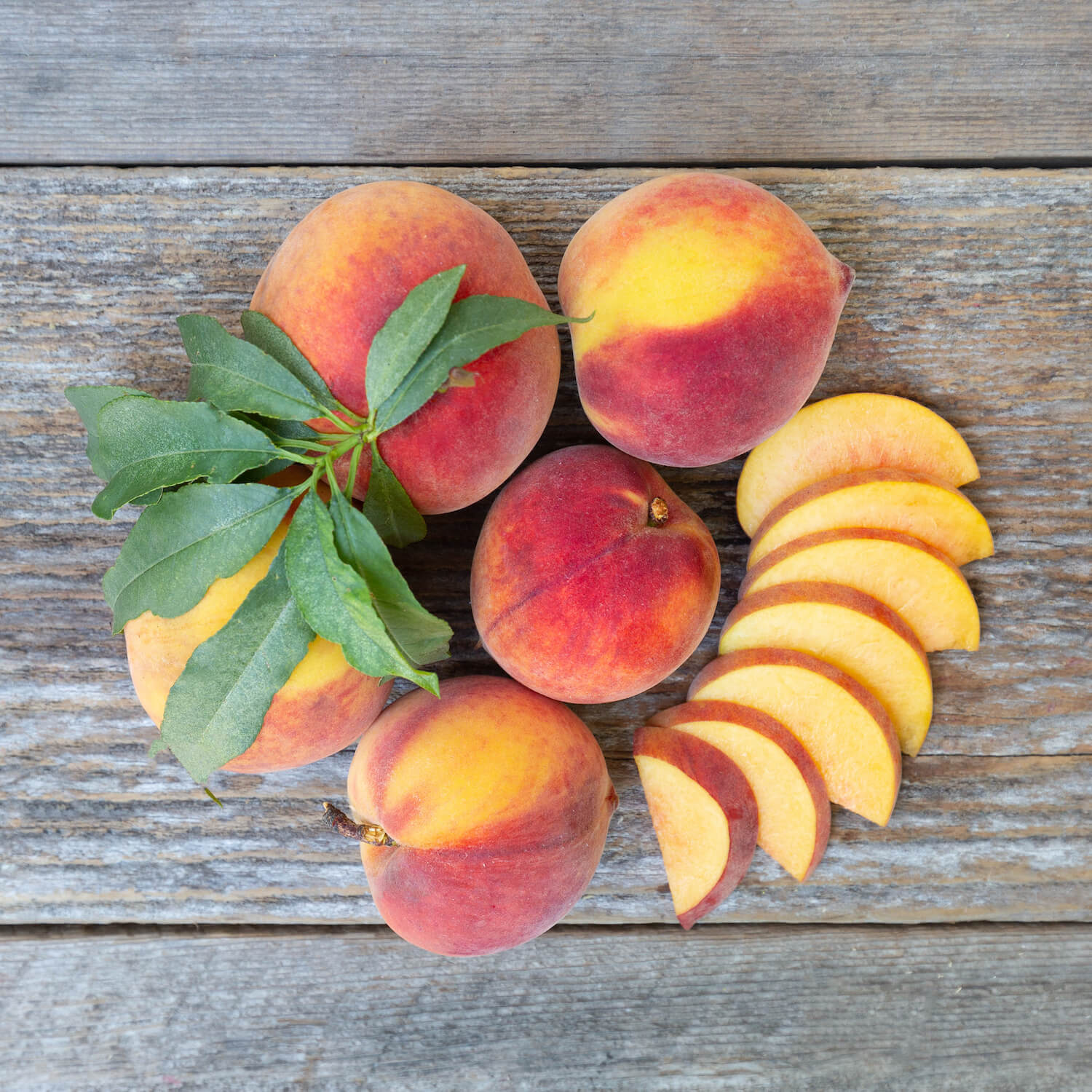 Organic Suncrest Peaches - Fresh Sweet Juicy Peaches for Eating & Baking | Pre-Order Now for Spring 2025 Delivery | Perfect for Smoothies, Pies, and Healthy Snacks