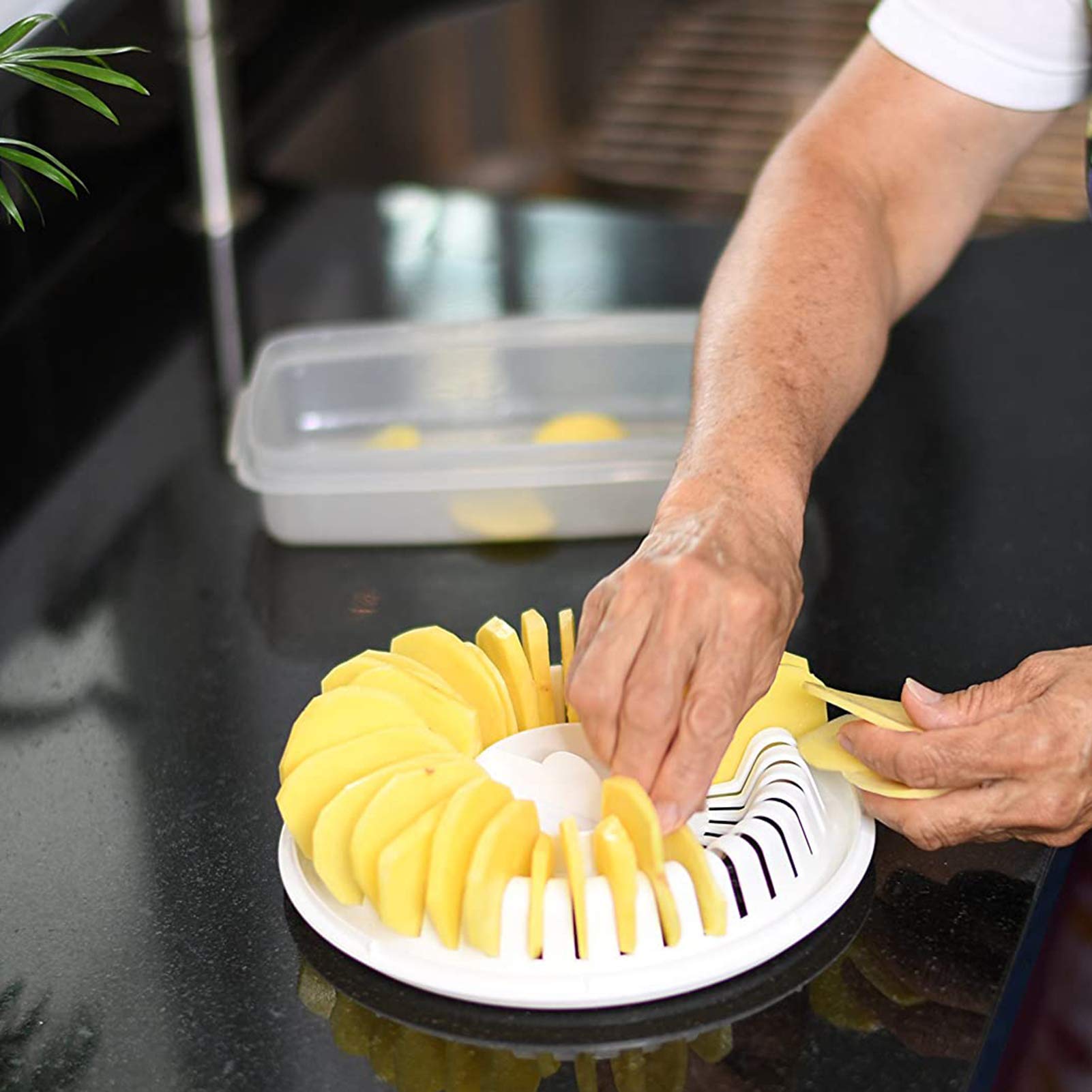 Healthy Fat-Free Microwave Potato Chip Maker - Crispy Homemade Potato & Fruit Slicer Baking Tray for Quick Snacks | Perfect for Parties, Movie Nights & Healthy Snacking